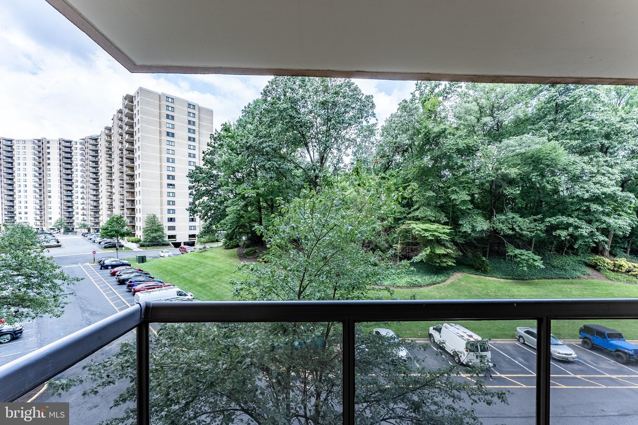 203 YOAKUM PARKWAY 403