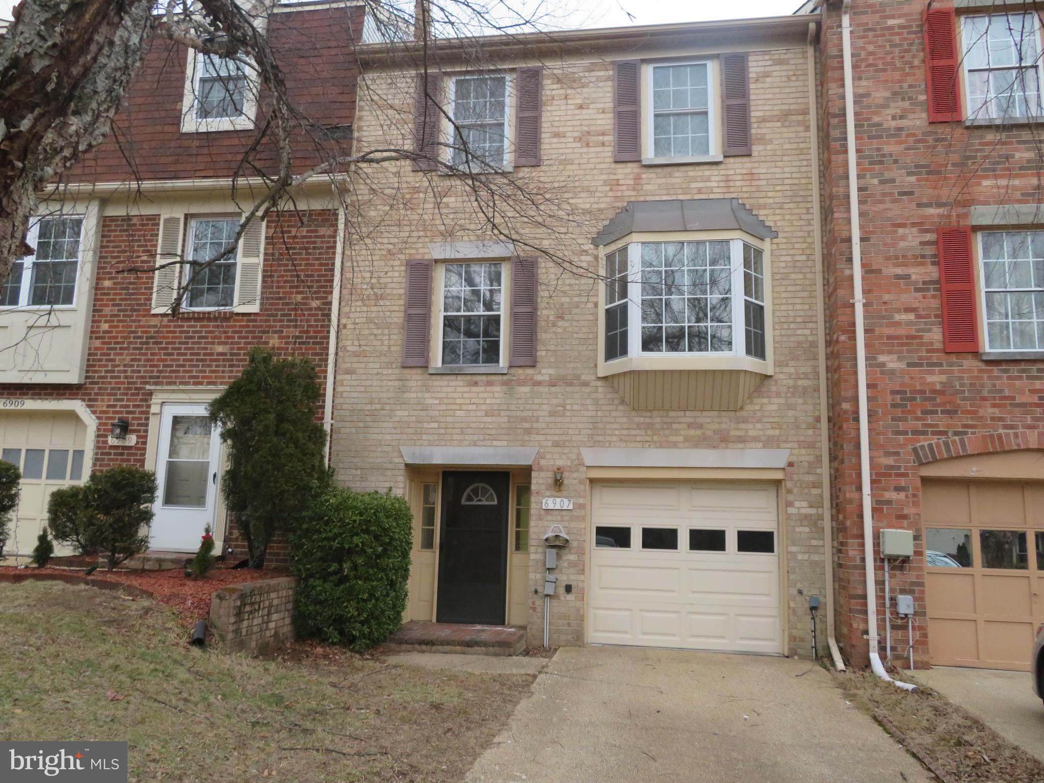 WOODSTREAM EAST - Residential