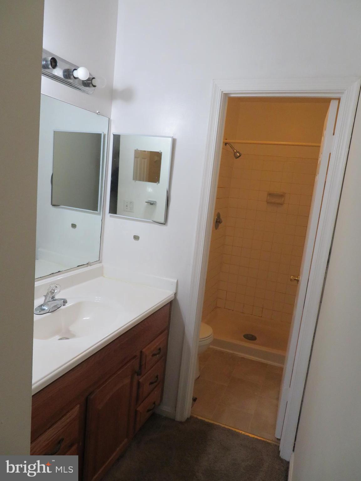 WOODSTREAM EAST - Residential