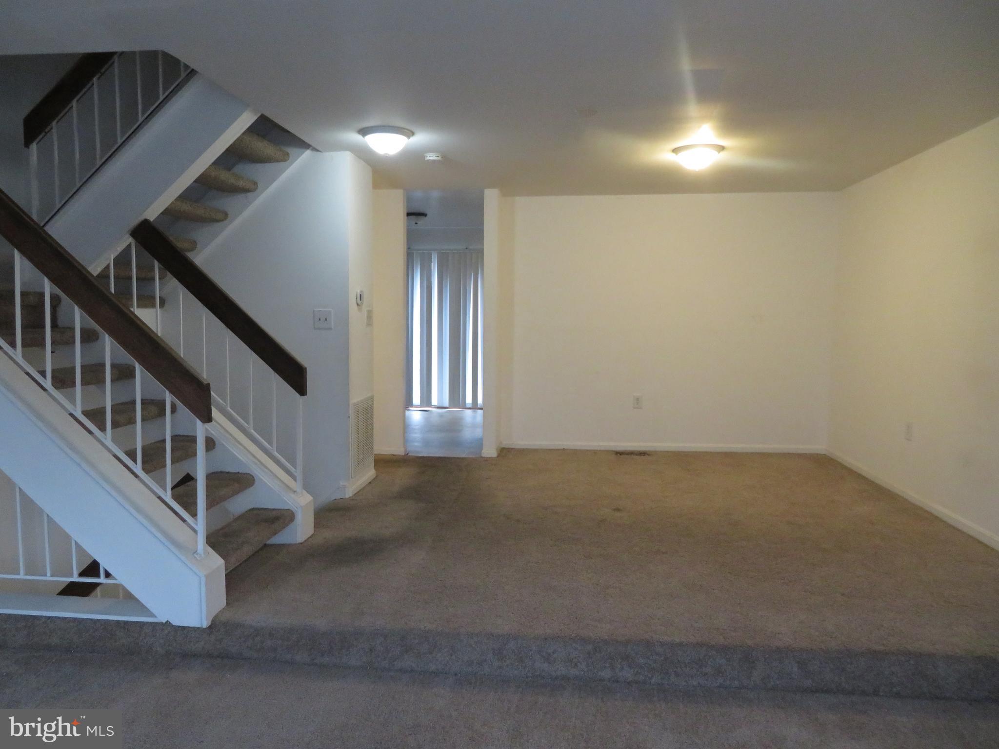 WOODSTREAM EAST - Residential