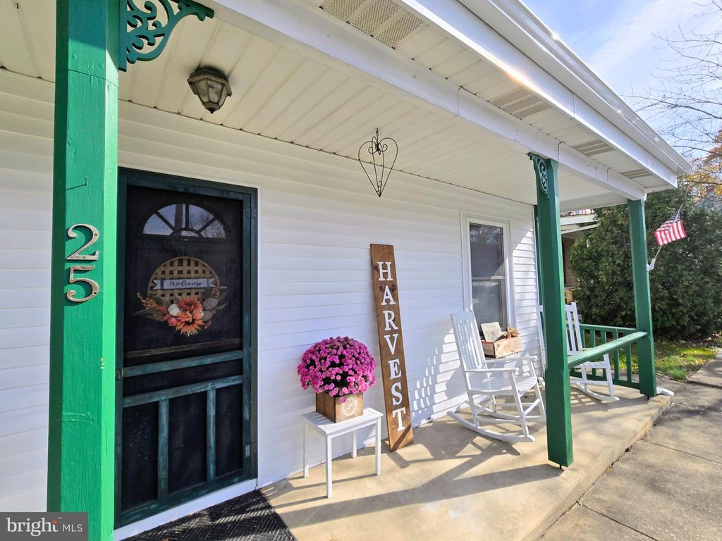 Photo of 25 S 2nd Street, BAINBRIDGE, PA 17502 (MLS # PALA2079756)