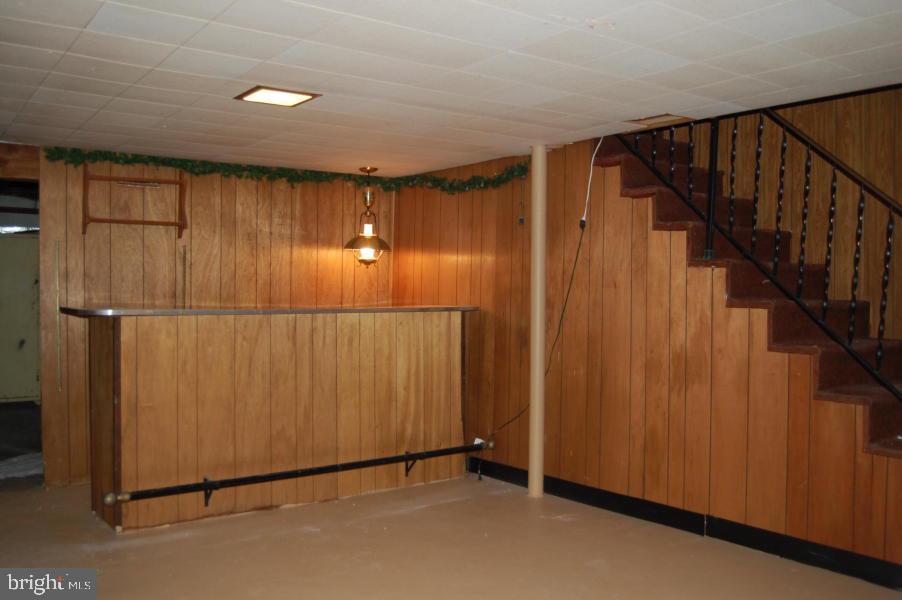 8TH WARD - Residential