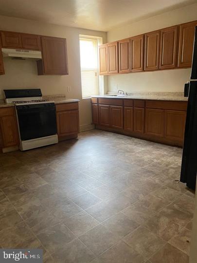 PHILADELPHIA (SOUTHWEST) - Residential