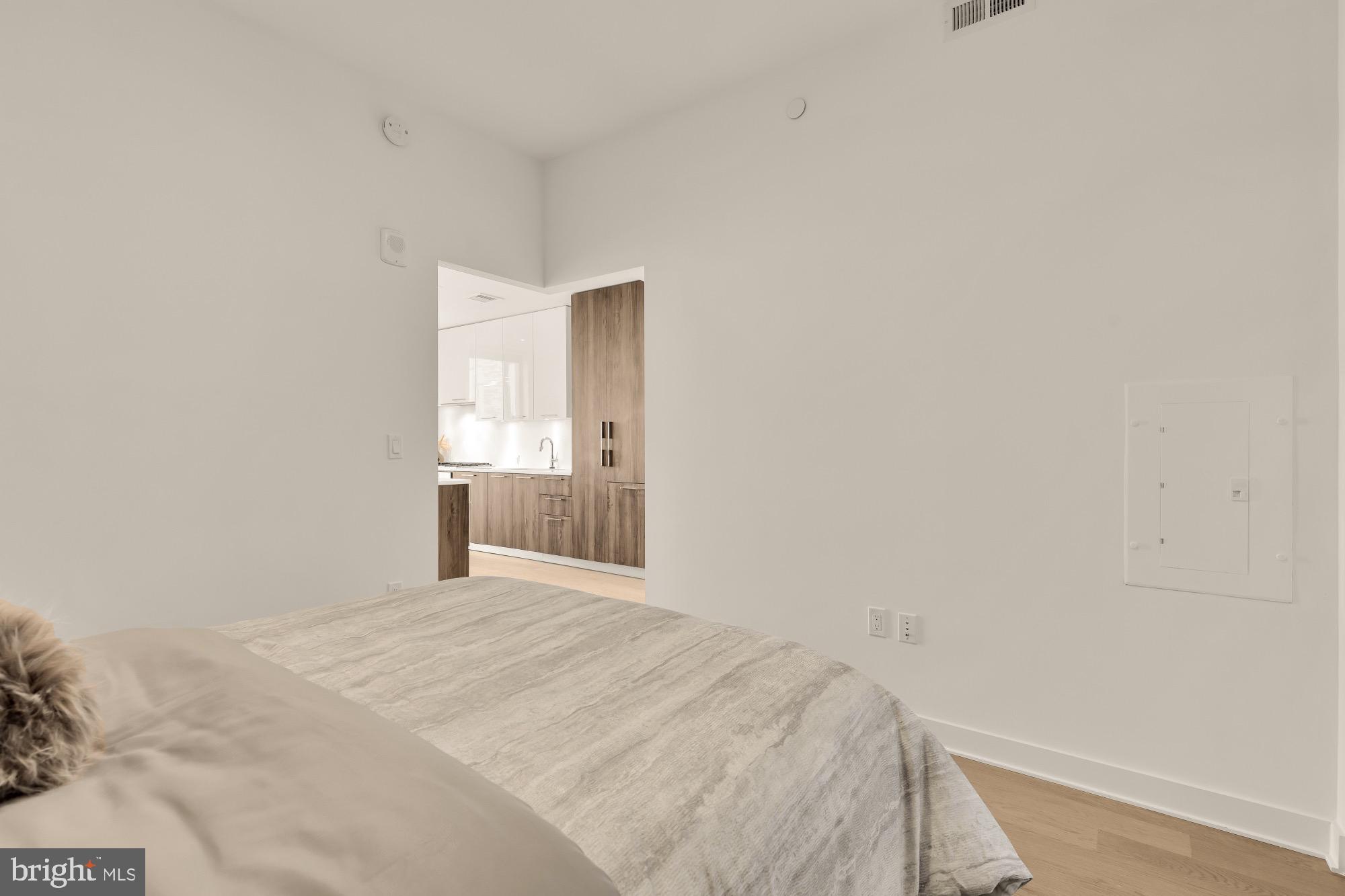 THE BORO TYSONS - Residential