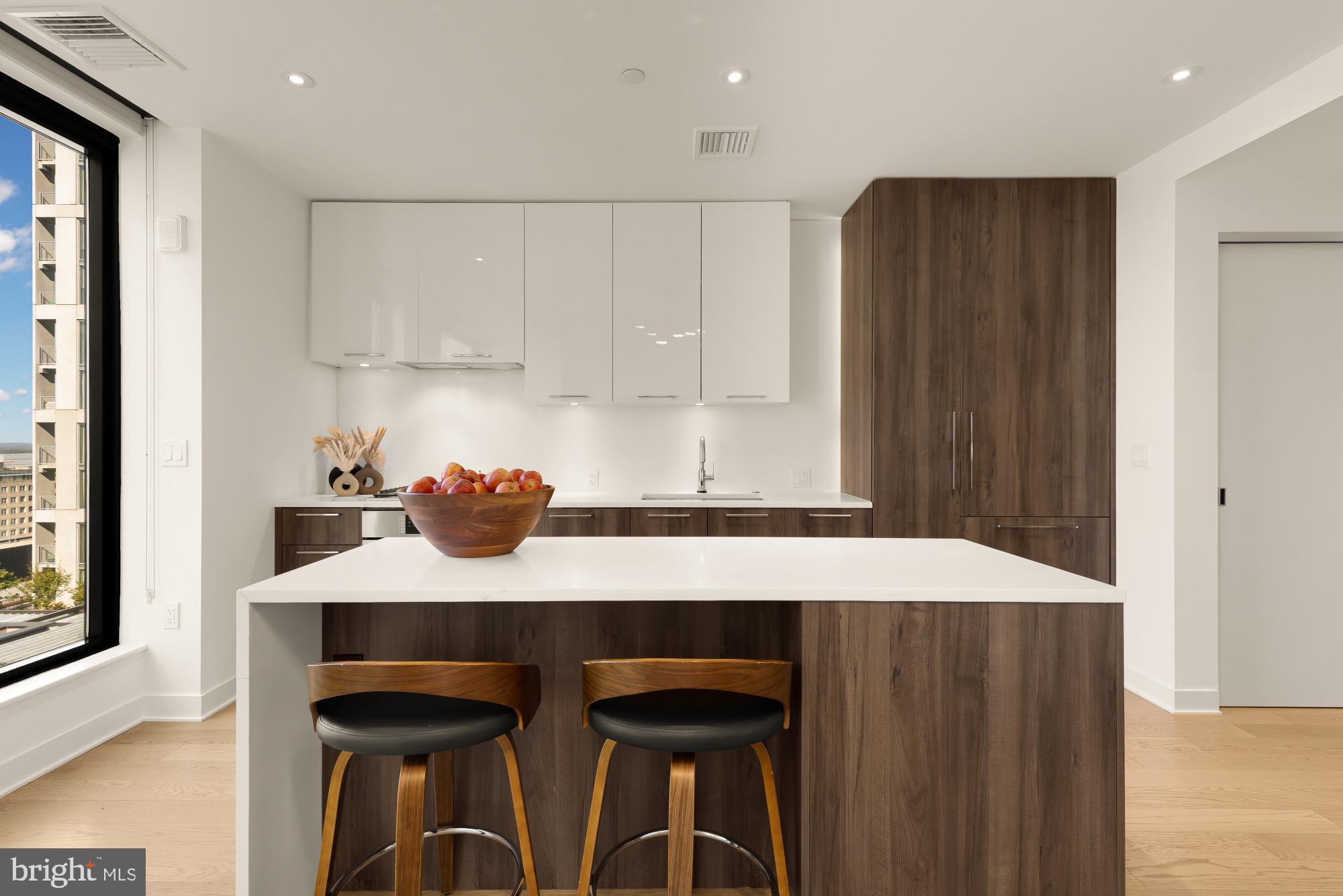 THE BORO TYSONS - Residential