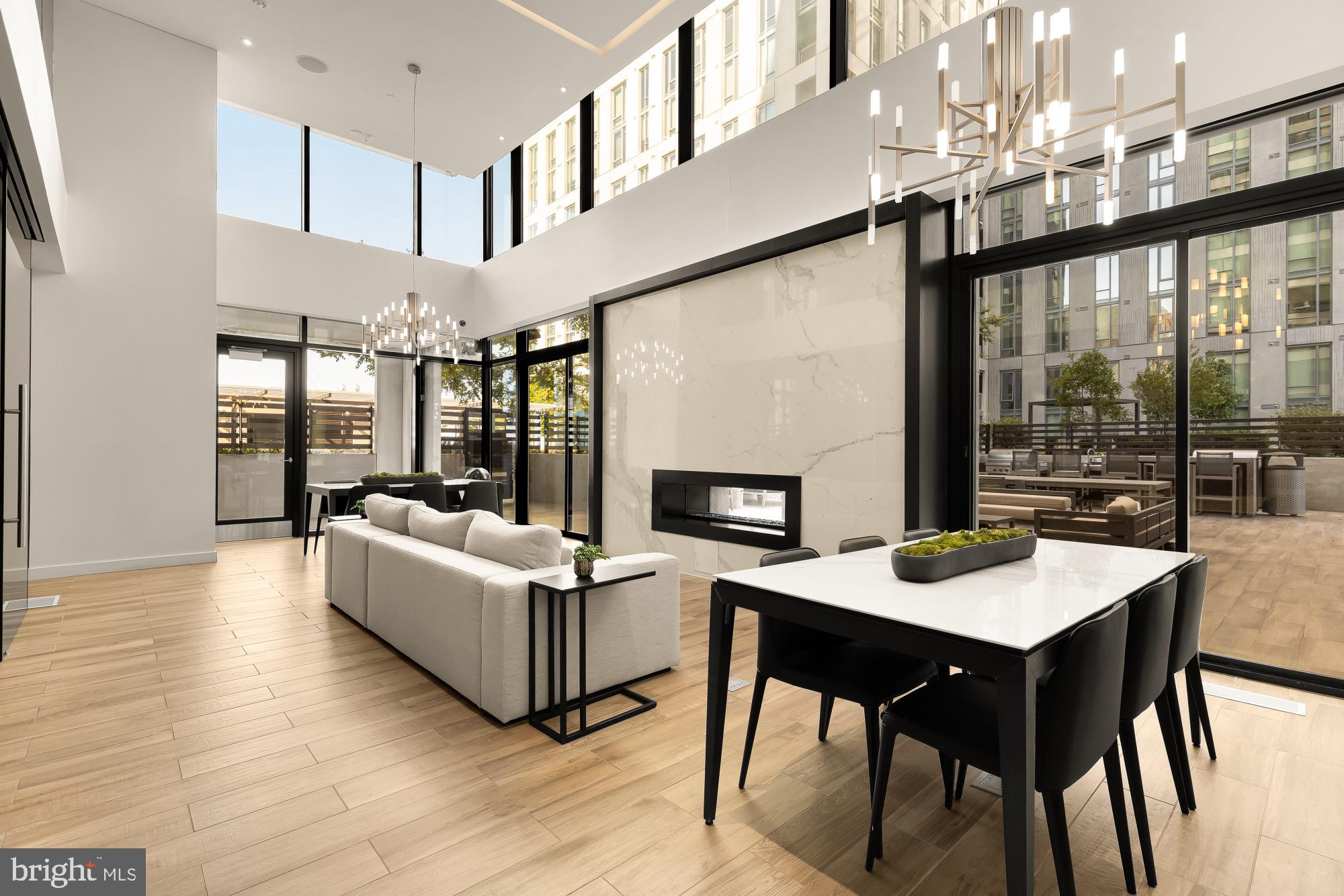 THE BORO TYSONS - Residential