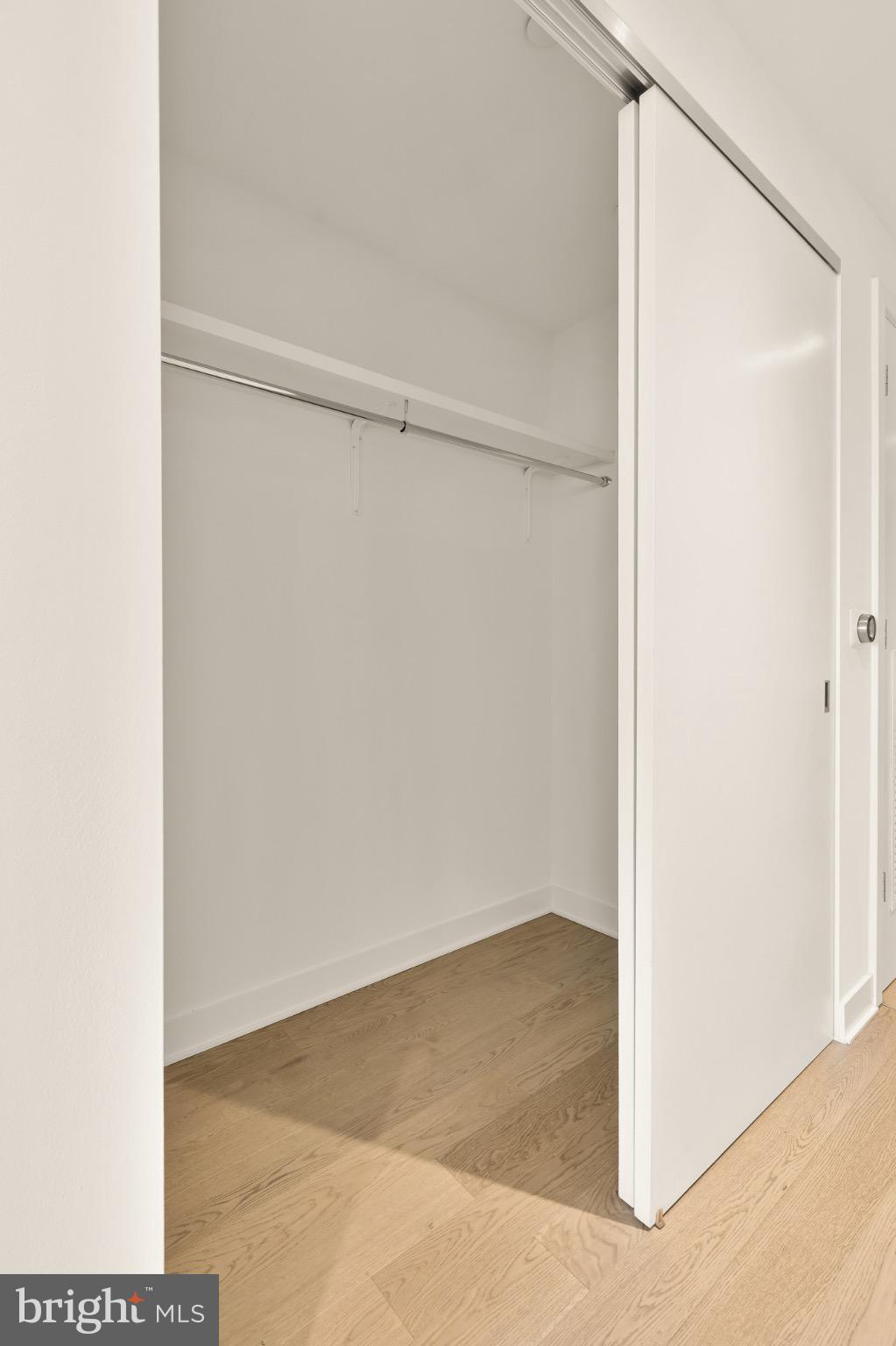 THE BORO TYSONS - Residential