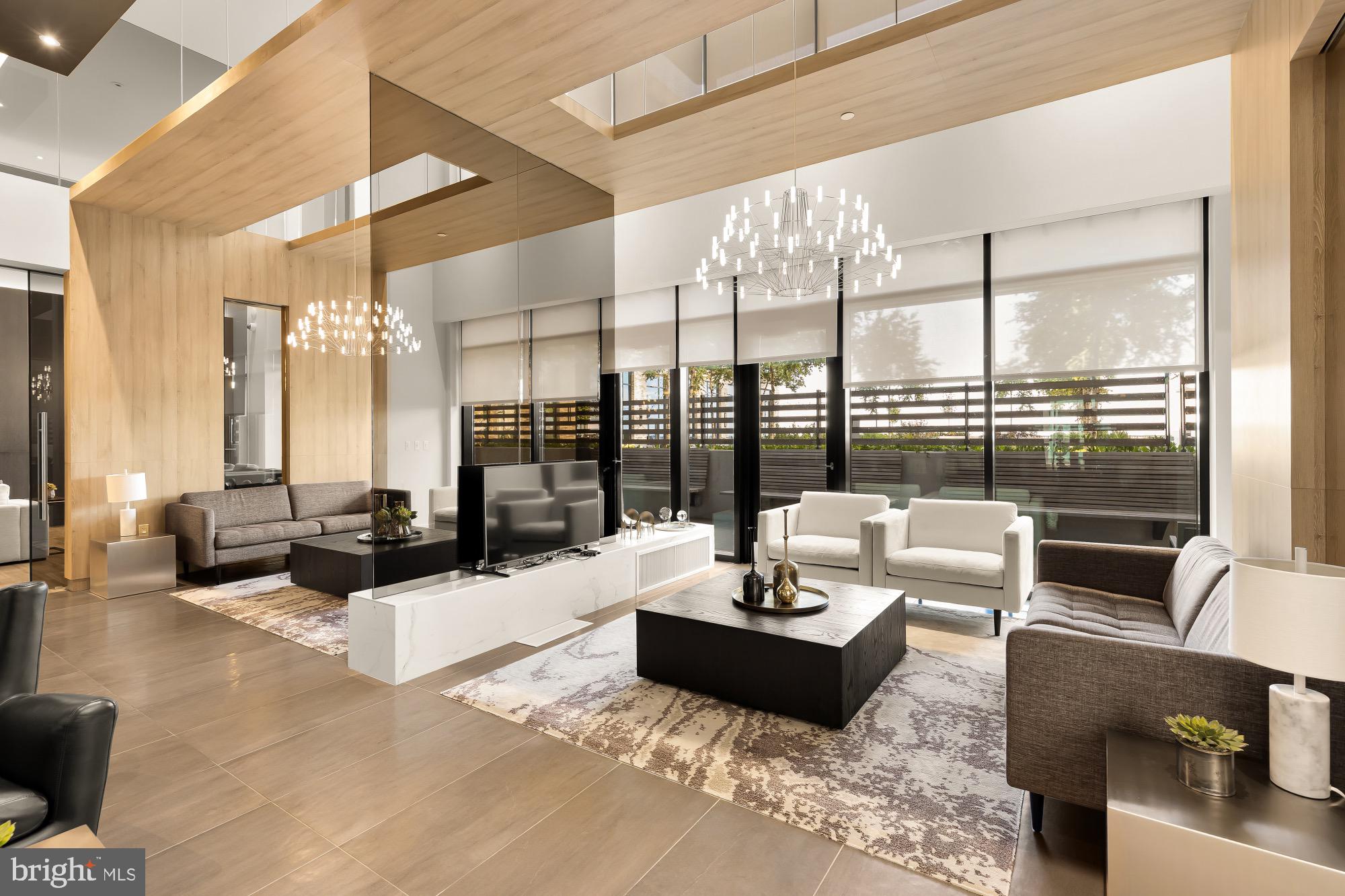 THE BORO TYSONS - Residential