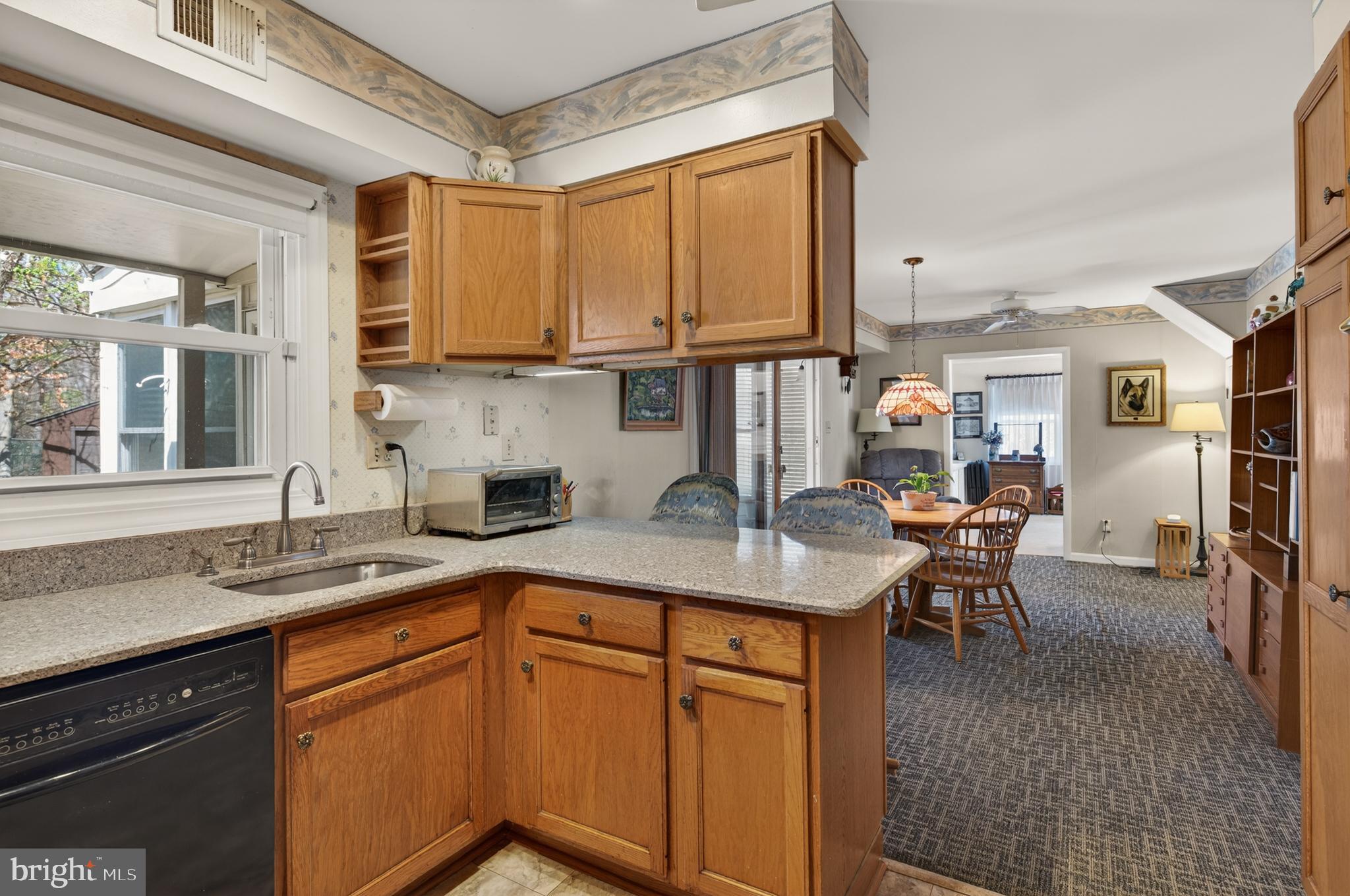 YORKTOWN AT BELAIR - Residential