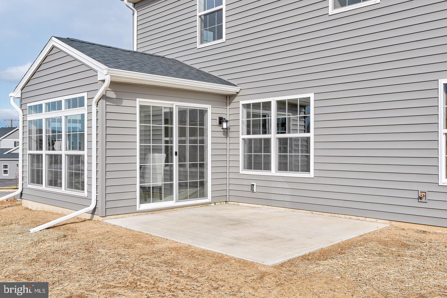 MEADOW LANE FARMS - Residential