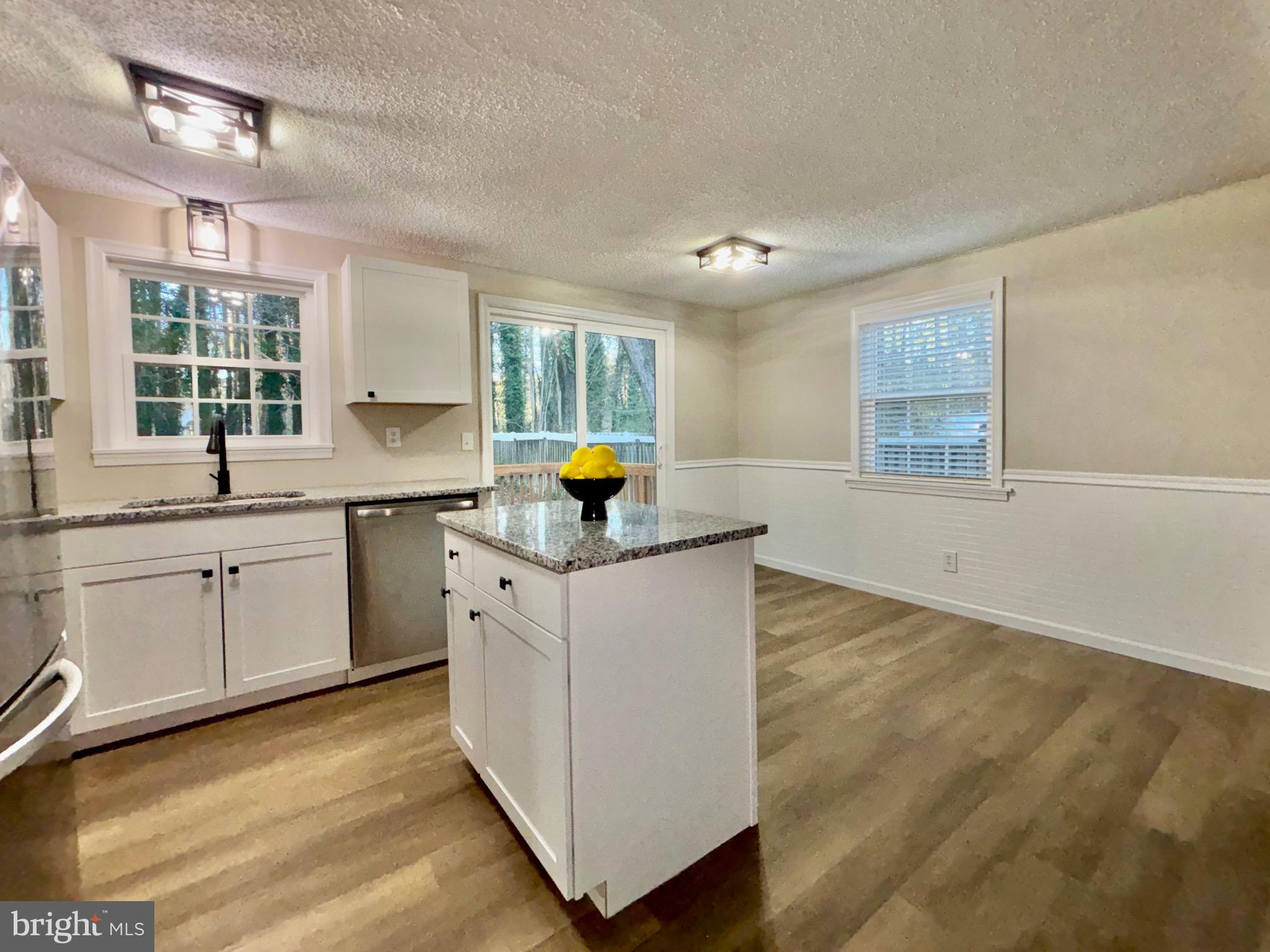 DRUM POINT - Residential