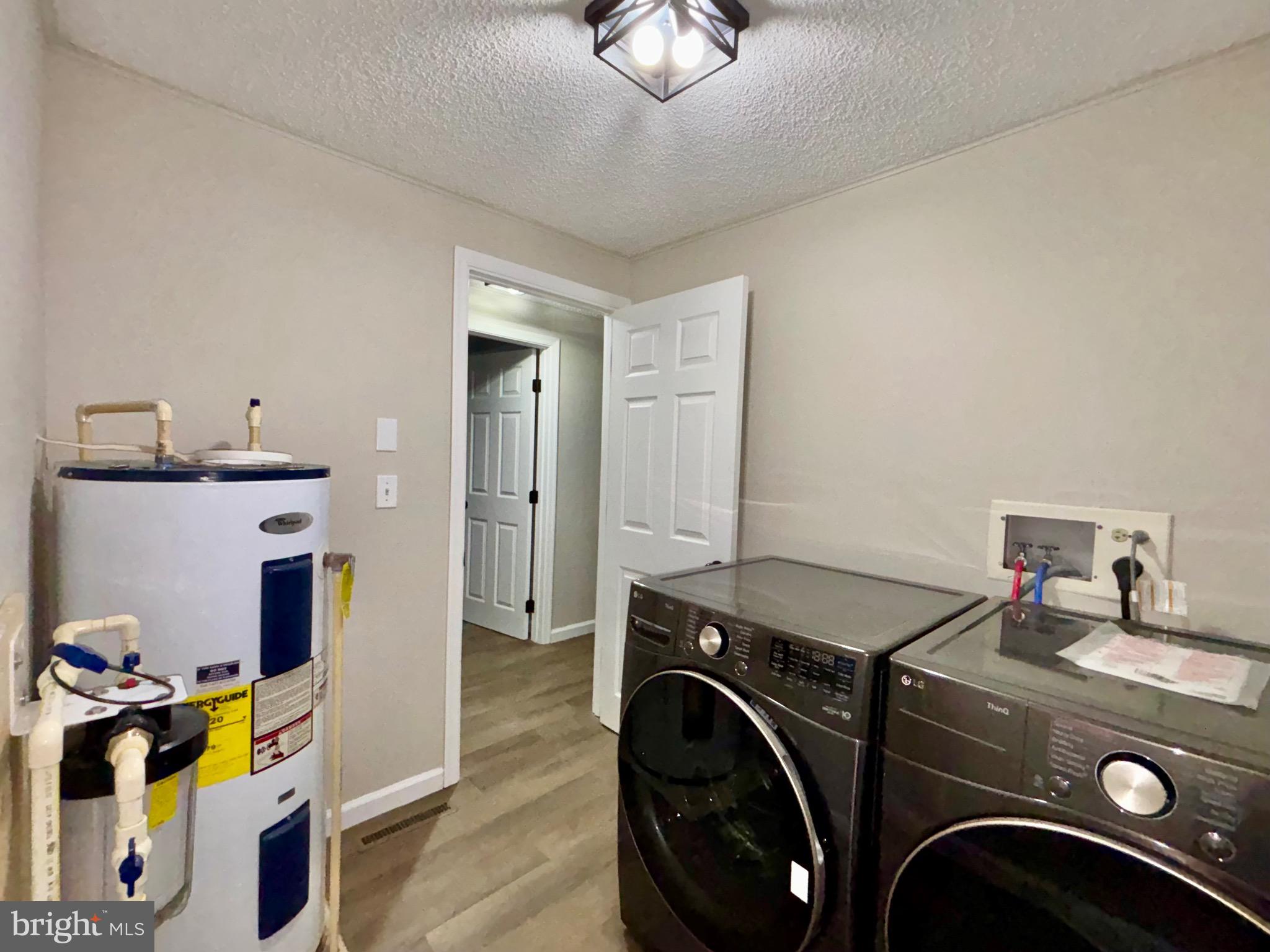 DRUM POINT - Residential