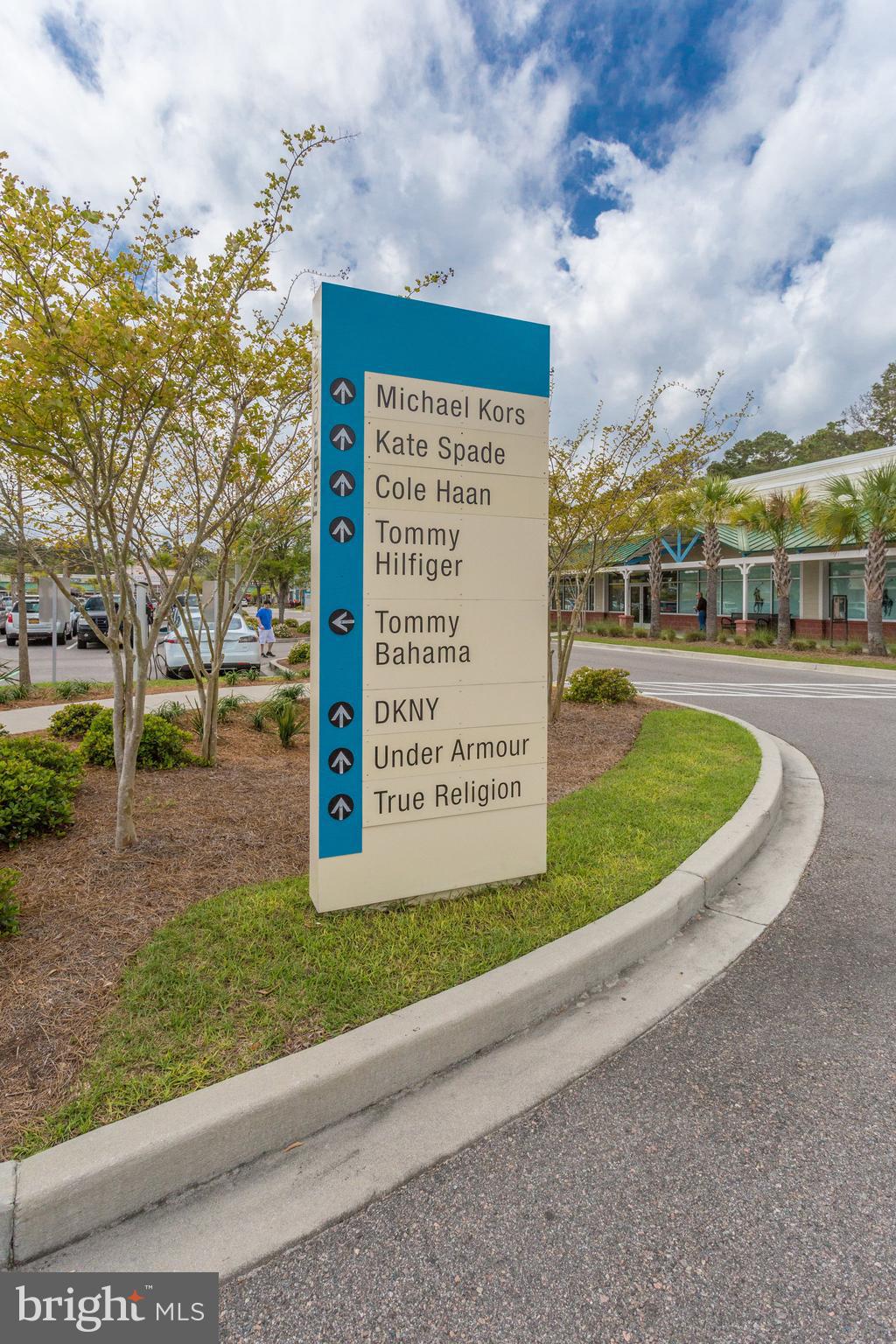 ROBIN HOOD PLAINS - Residential