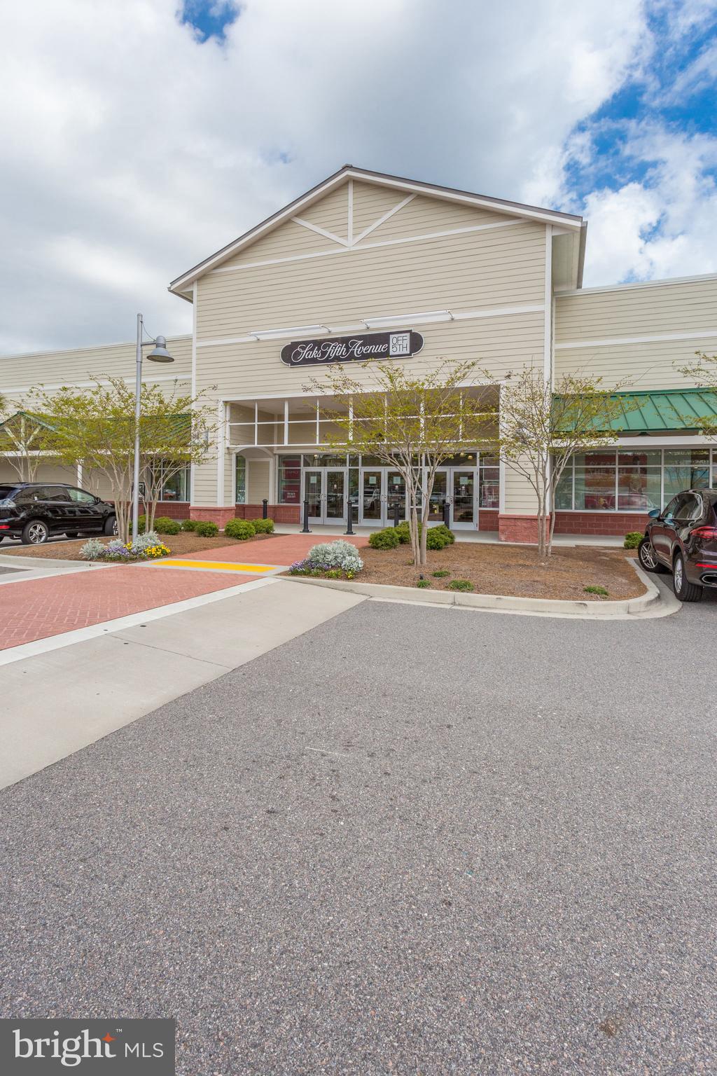 ROBIN HOOD PLAINS - Residential