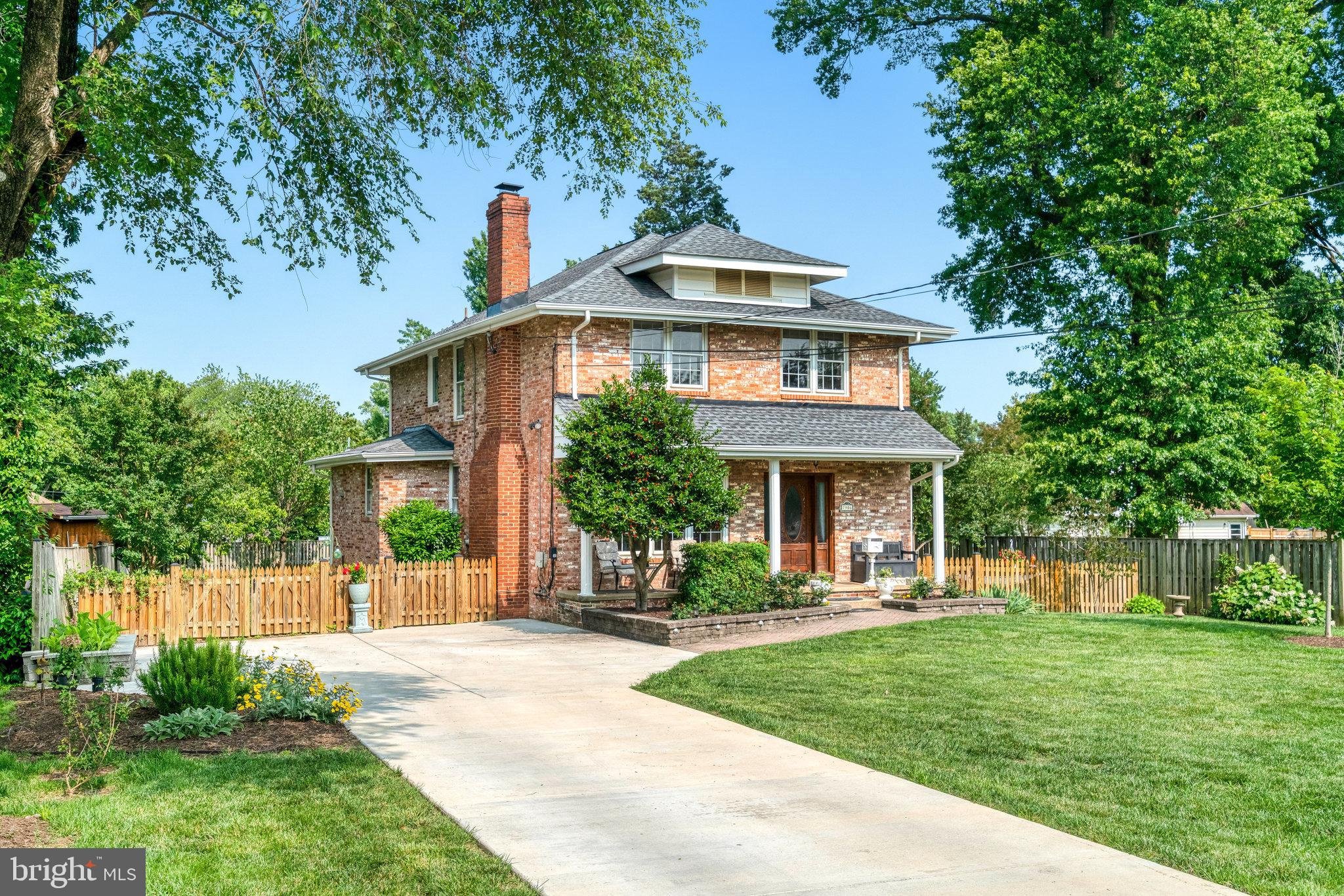 ROBIN HOOD PLAINS - Residential