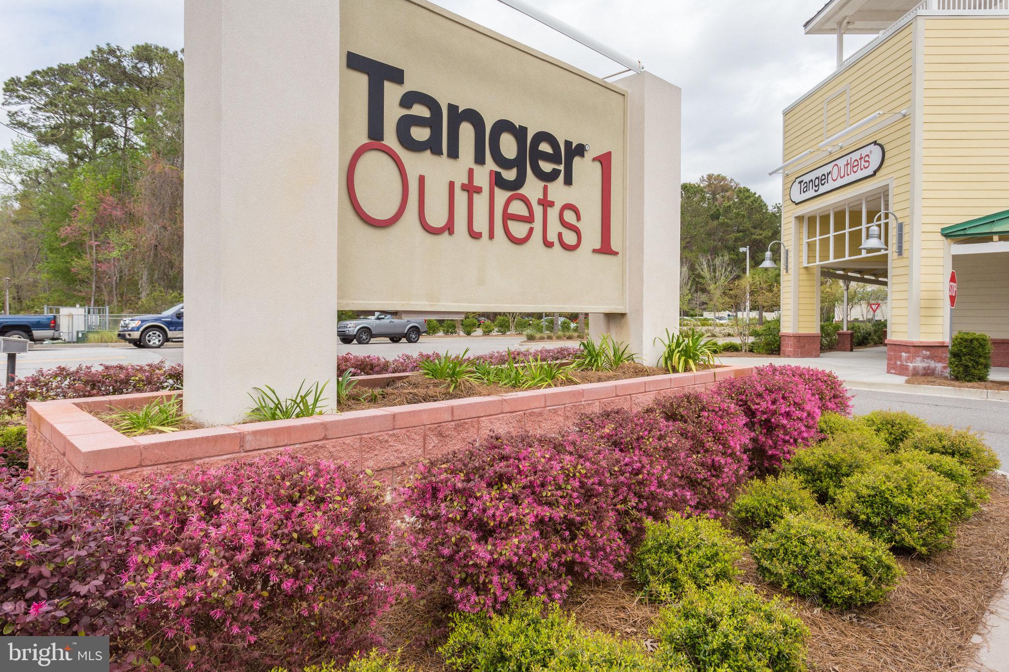 ROBIN HOOD PLAINS - Residential