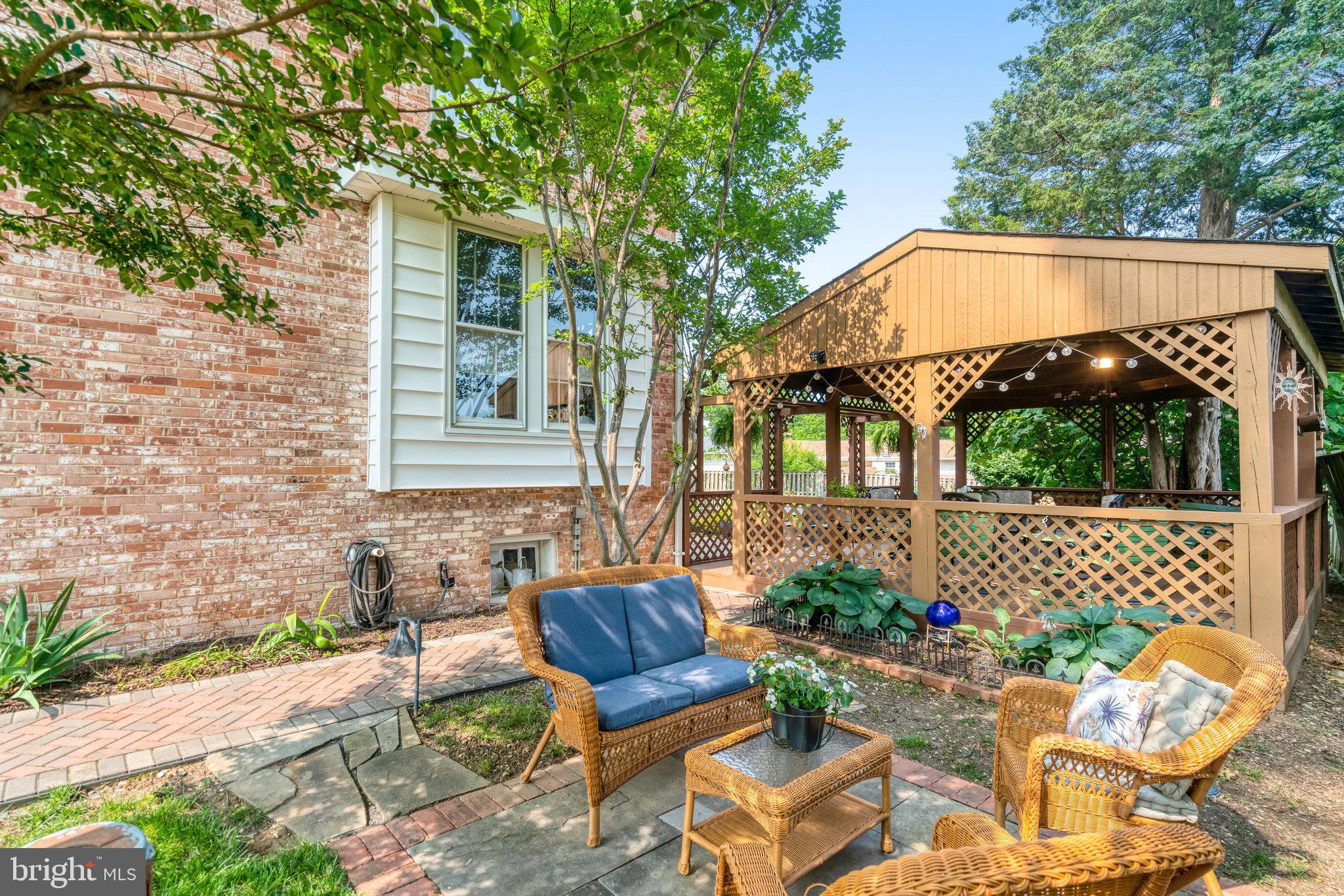 ROBIN HOOD PLAINS - Residential