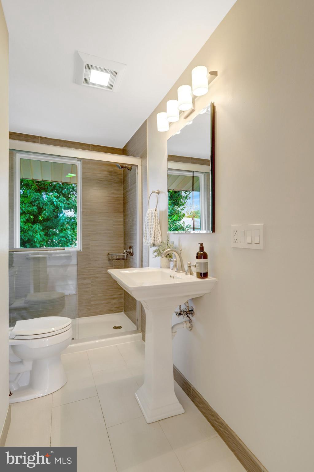 ROBIN HOOD PLAINS - Residential