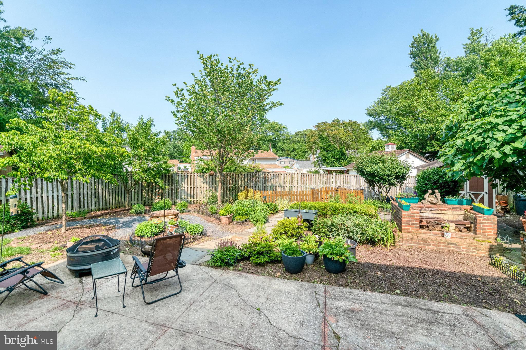 ROBIN HOOD PLAINS - Residential