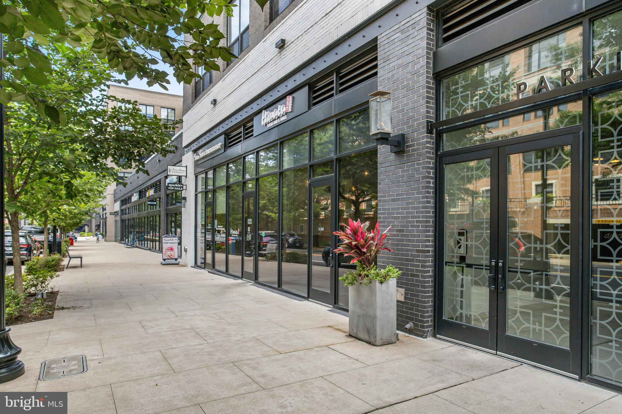 ROBIN HOOD PLAINS - Residential