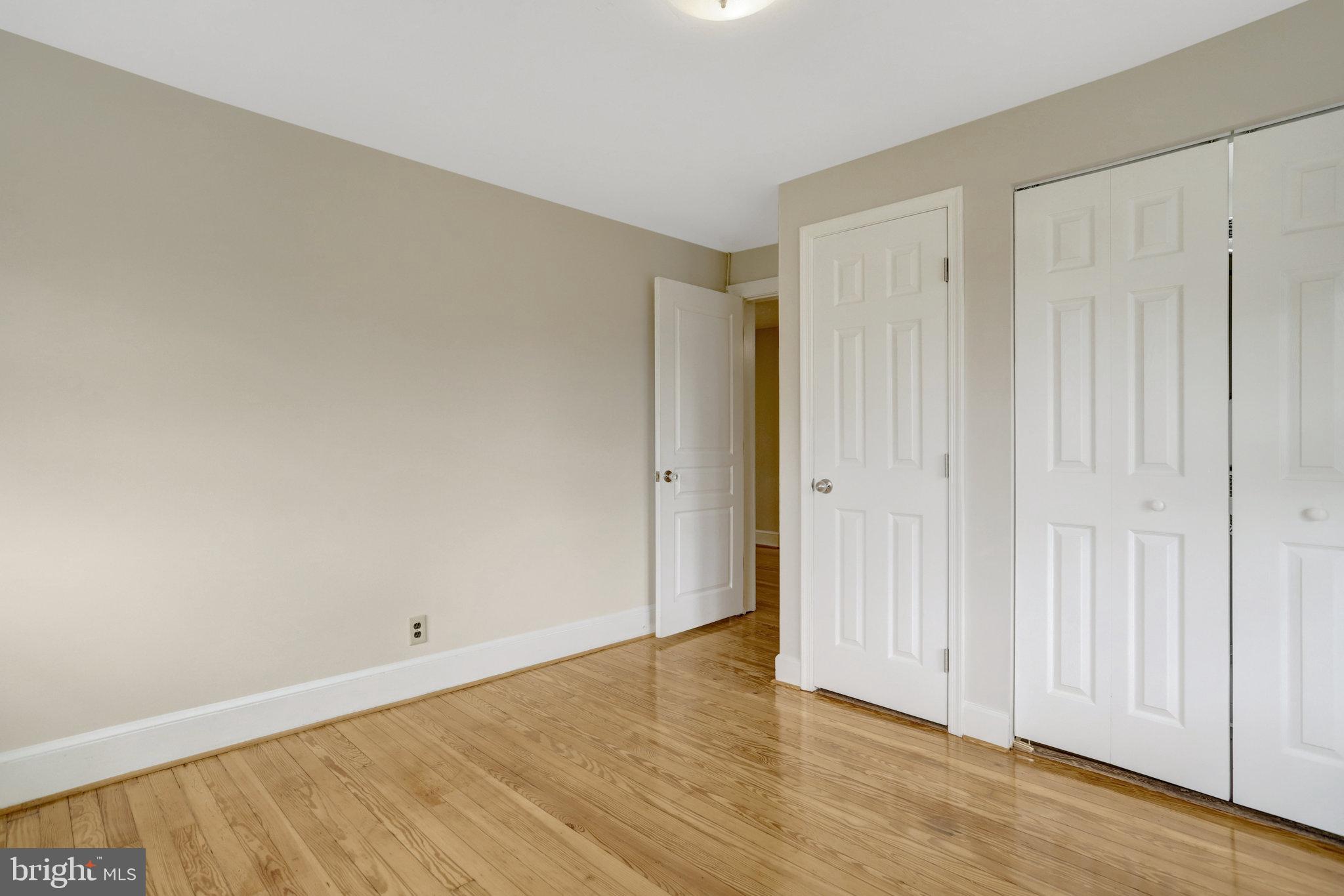 ROBIN HOOD PLAINS - Residential