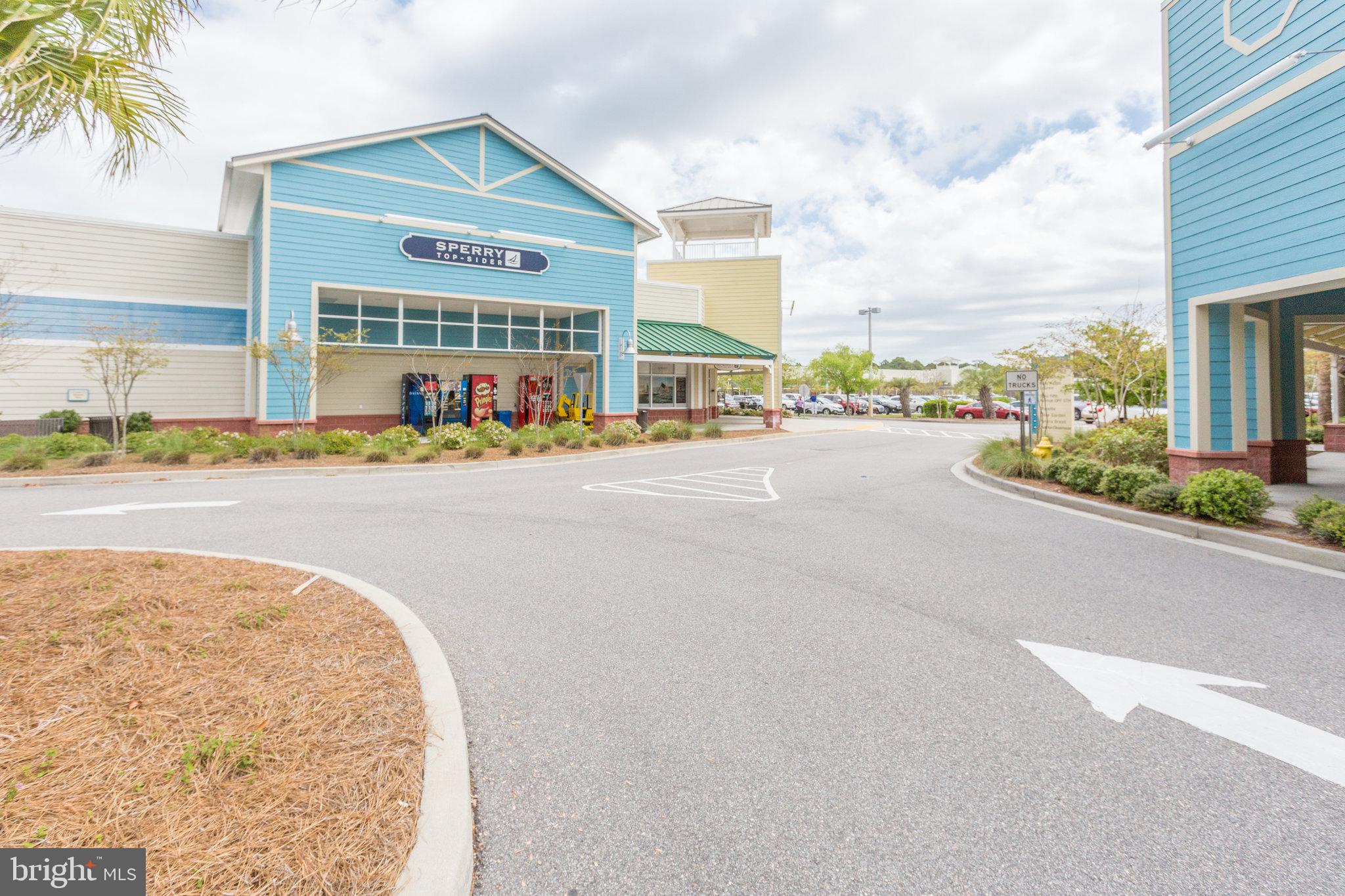 ROBIN HOOD PLAINS - Residential