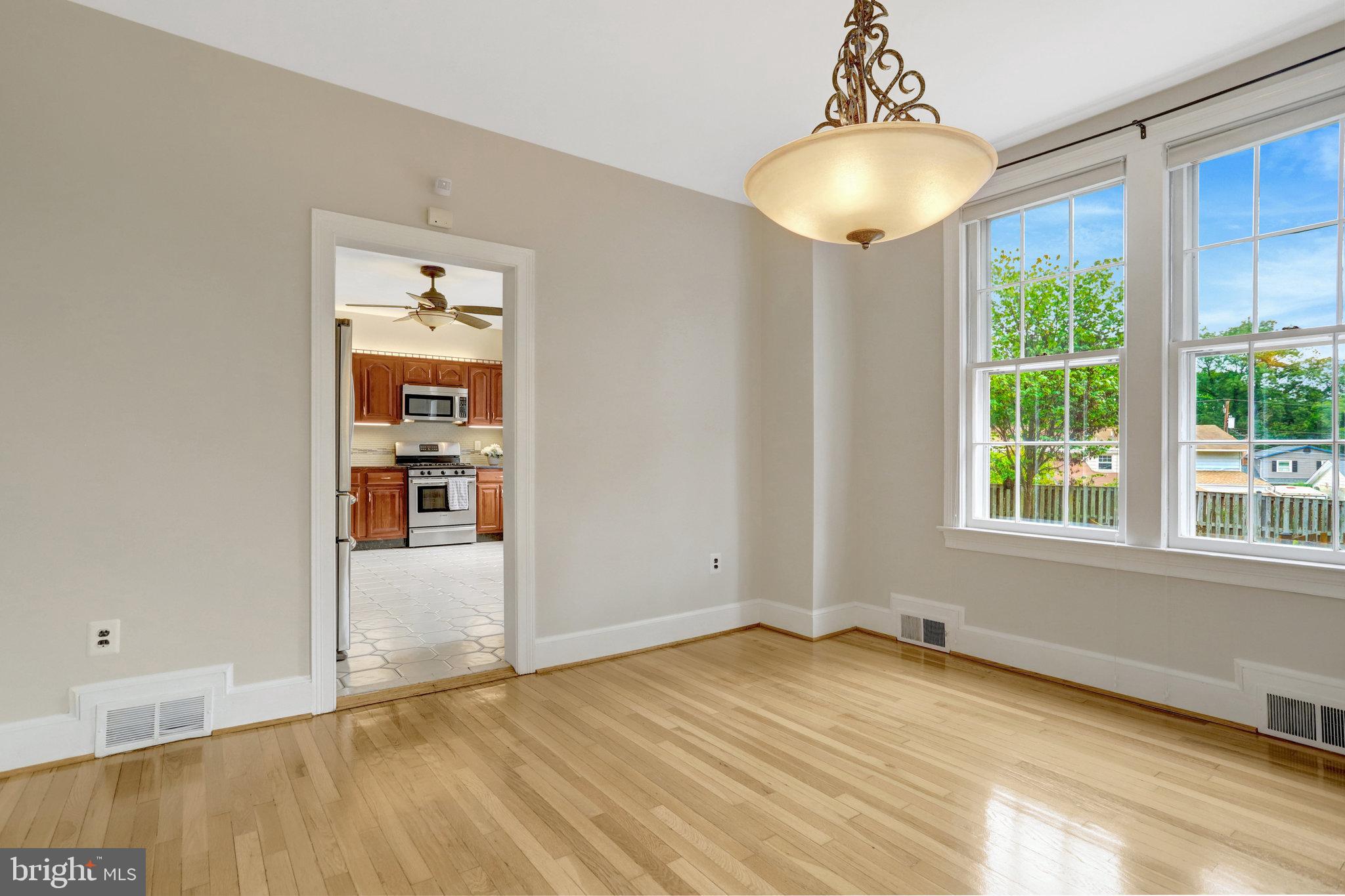 ROBIN HOOD PLAINS - Residential