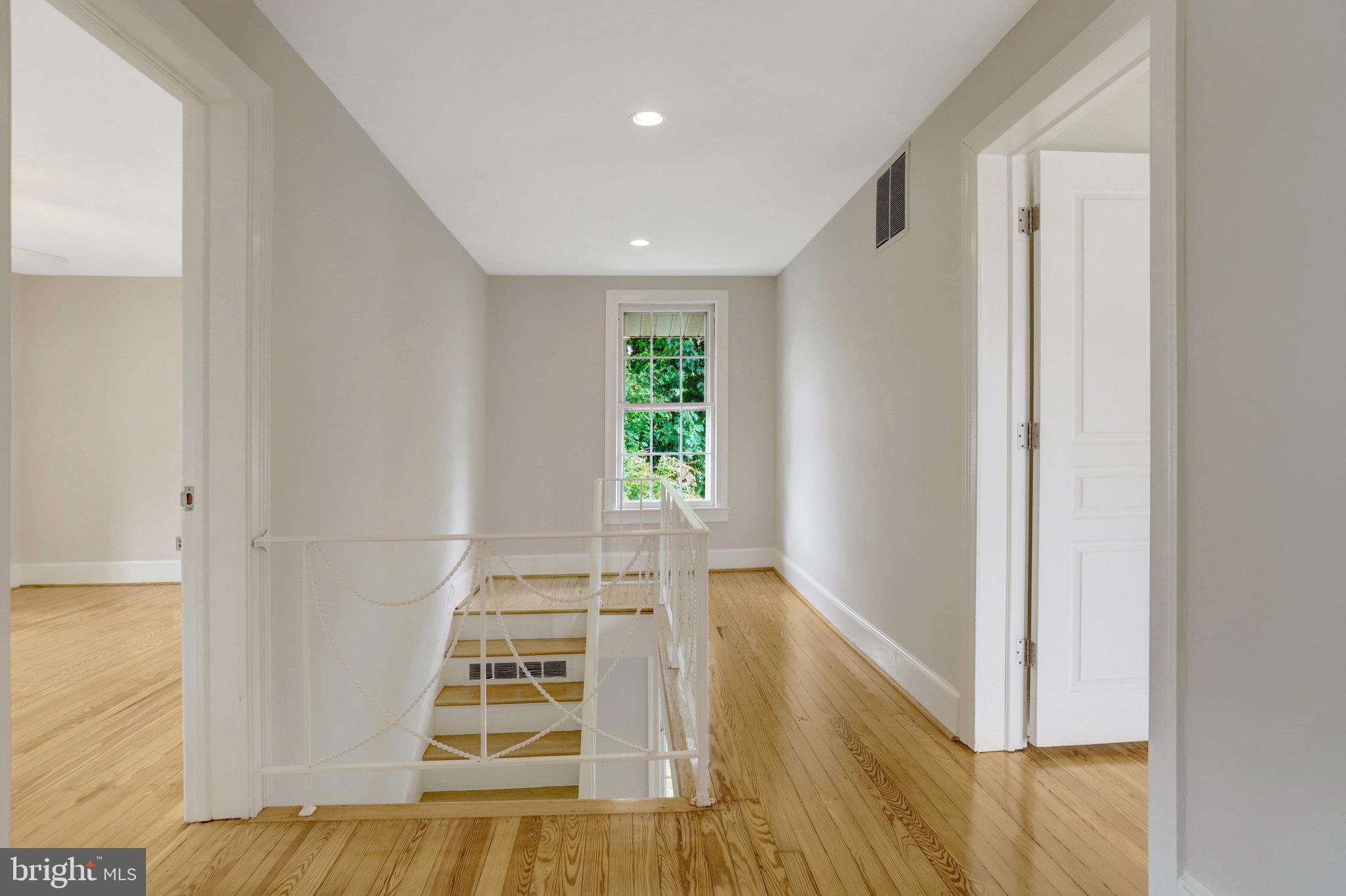 ROBIN HOOD PLAINS - Residential