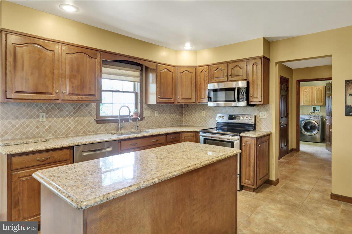 2105 BRESSLER DRIVE