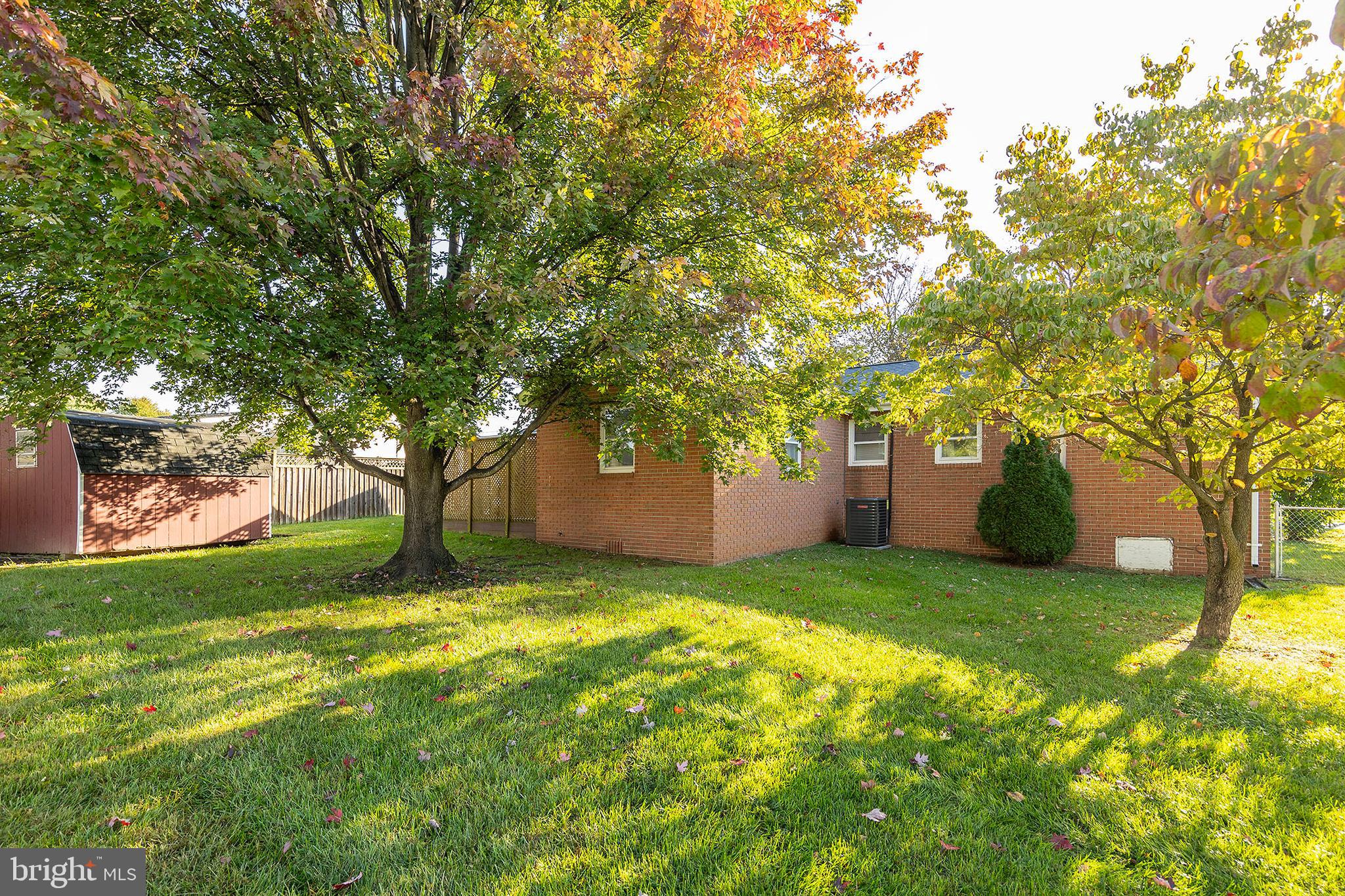 PIKEVIEW ACRES - Residential