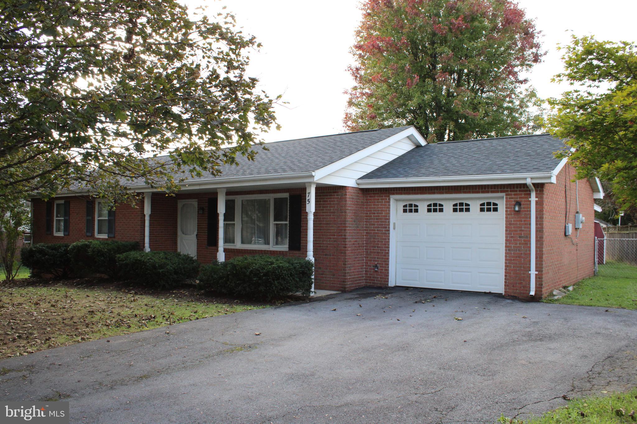 PIKEVIEW ACRES - Residential