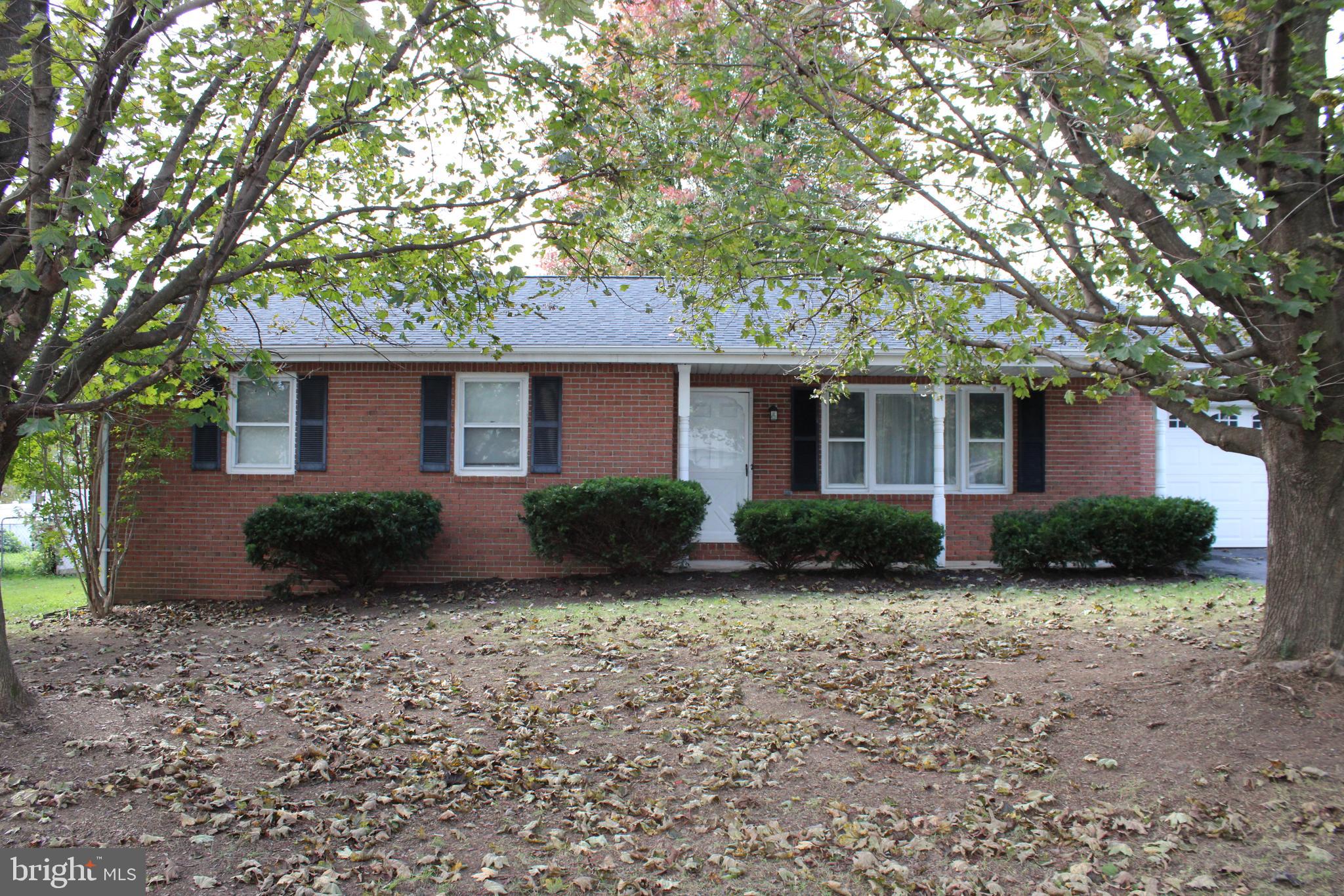 PIKEVIEW ACRES - Residential