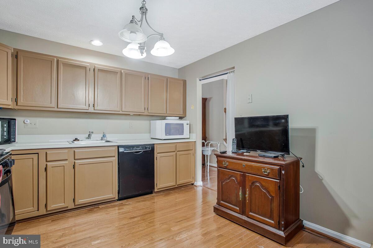 LARGO TOWN CENTER - Residential