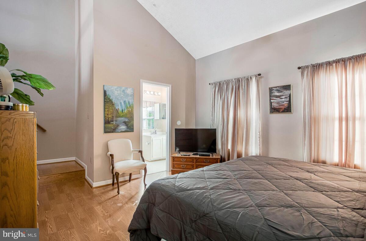 LARGO TOWN CENTER - Residential