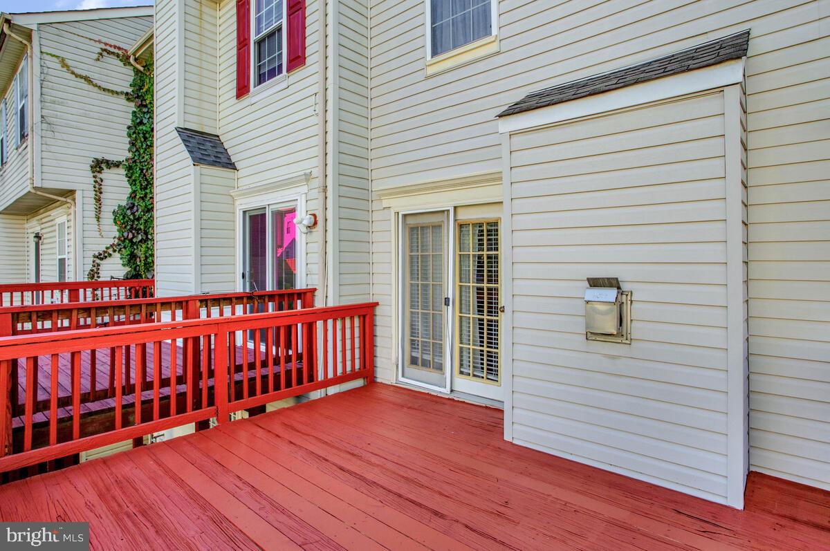 LARGO TOWN CENTER - Residential