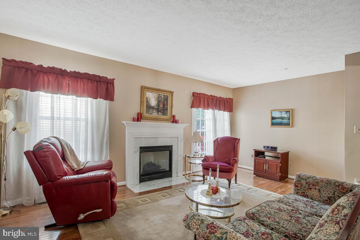 9509 REIKER DRIVE