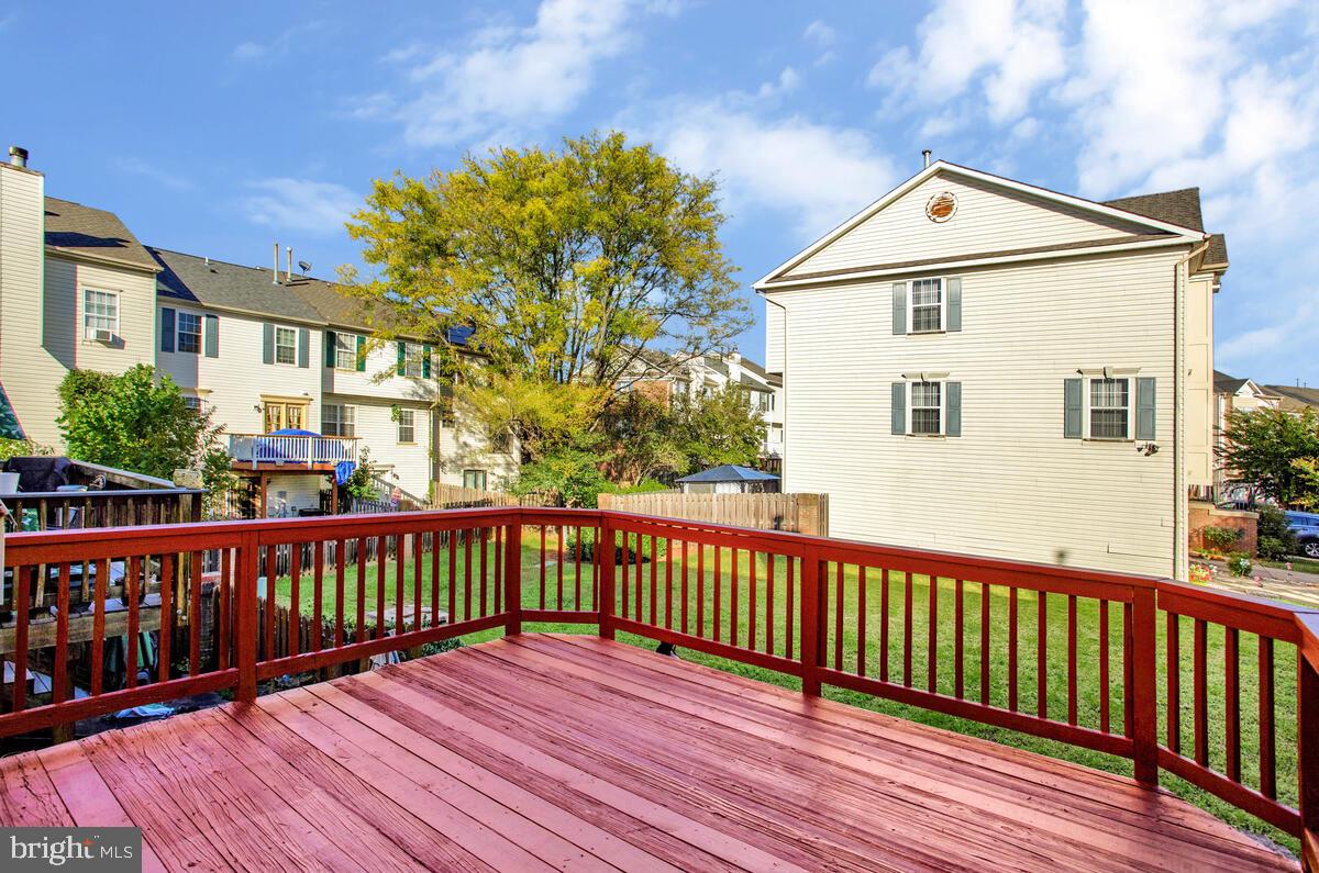 LARGO TOWN CENTER - Residential