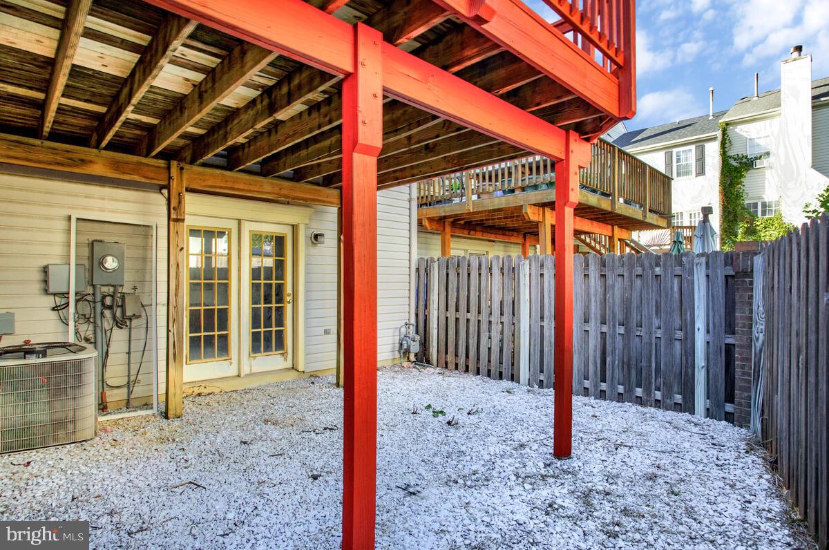 LARGO TOWN CENTER - Residential