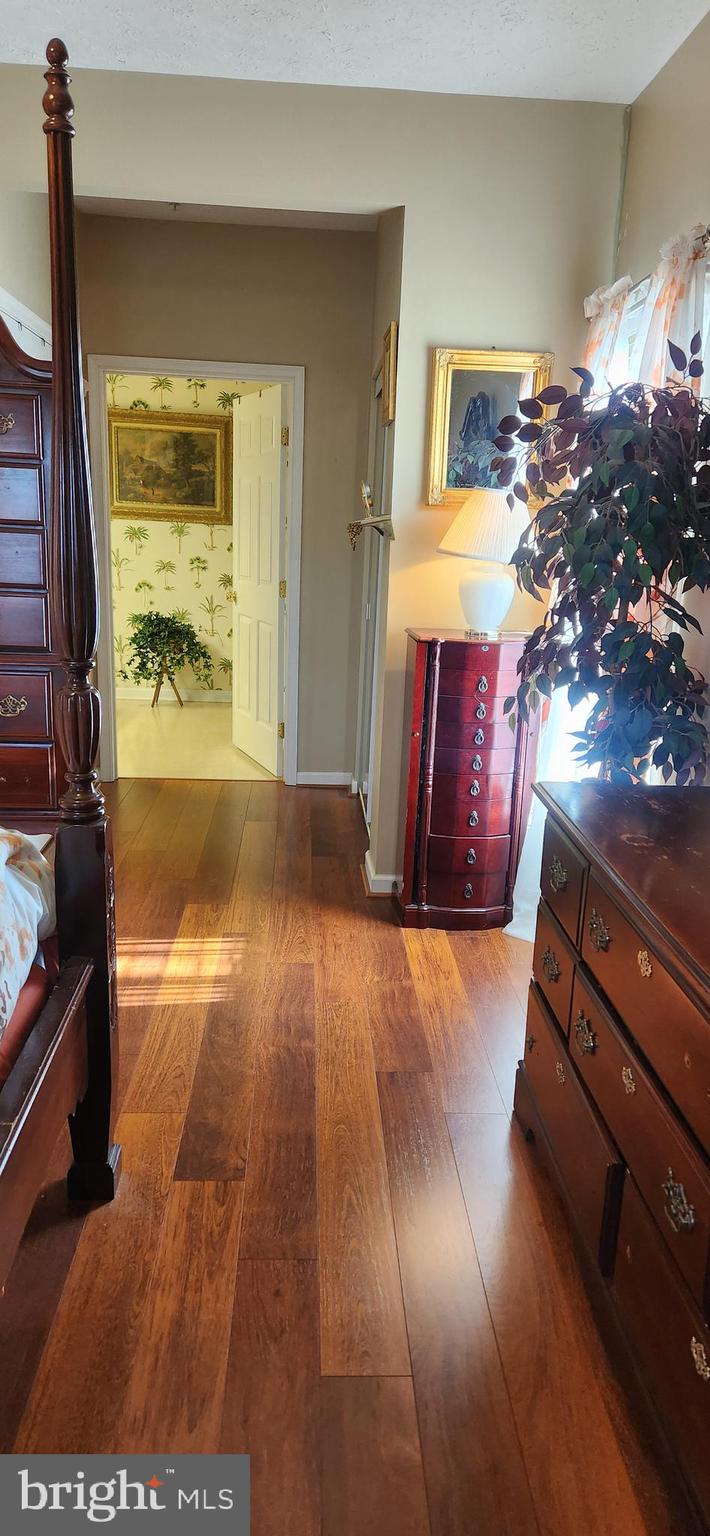 PINEY ORCHARD - Residential