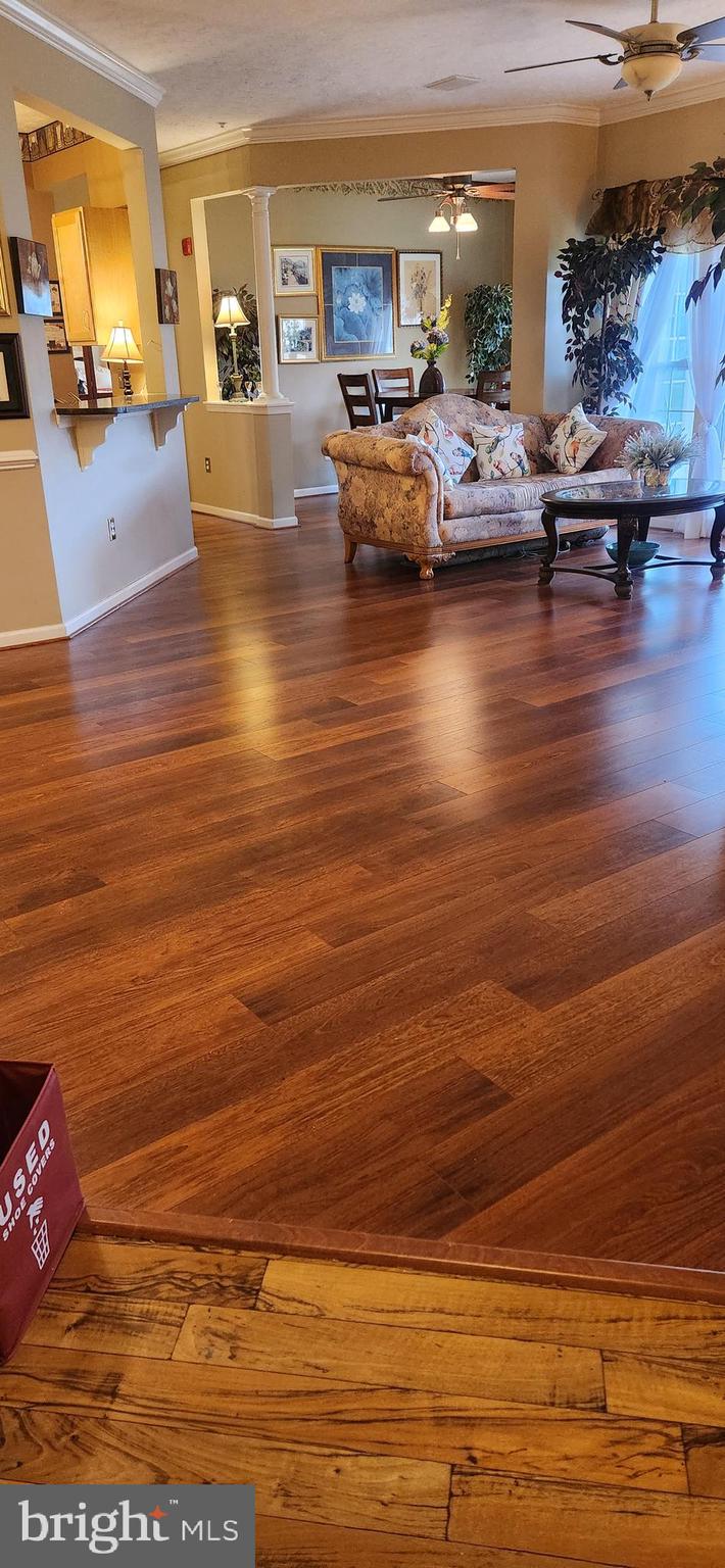 PINEY ORCHARD - Residential