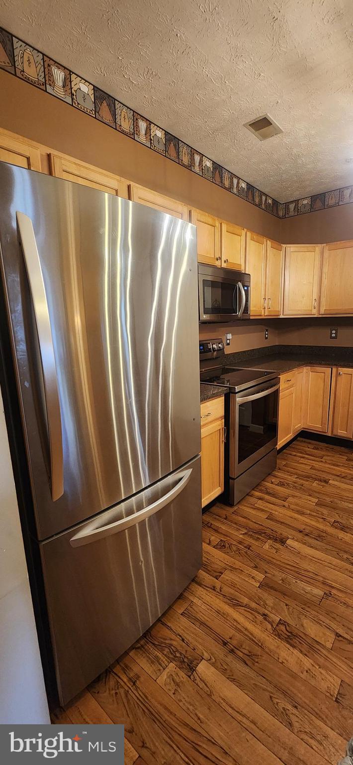 PINEY ORCHARD - Residential