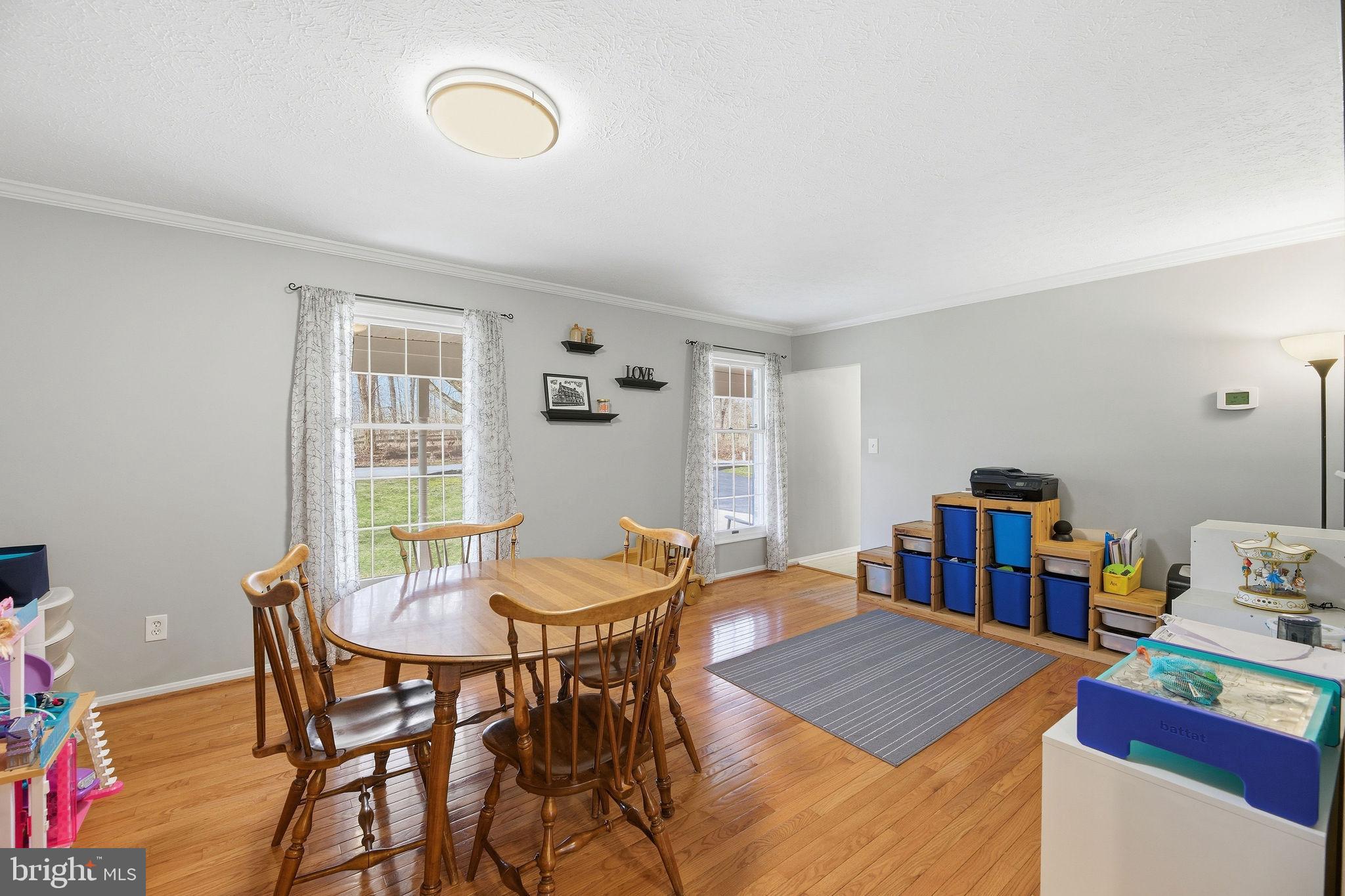 LOTHIAN ESTATES - Residential