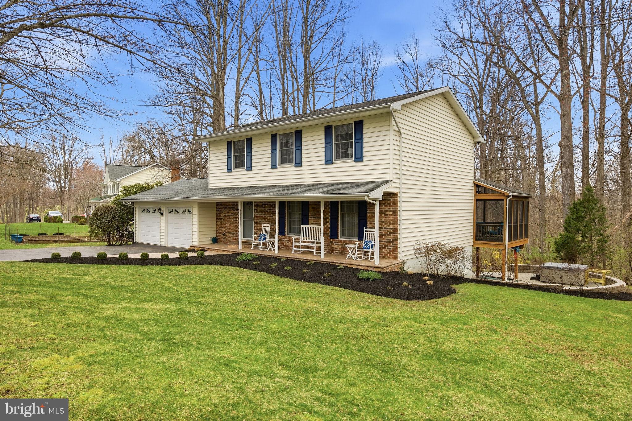 LOTHIAN ESTATES - Residential