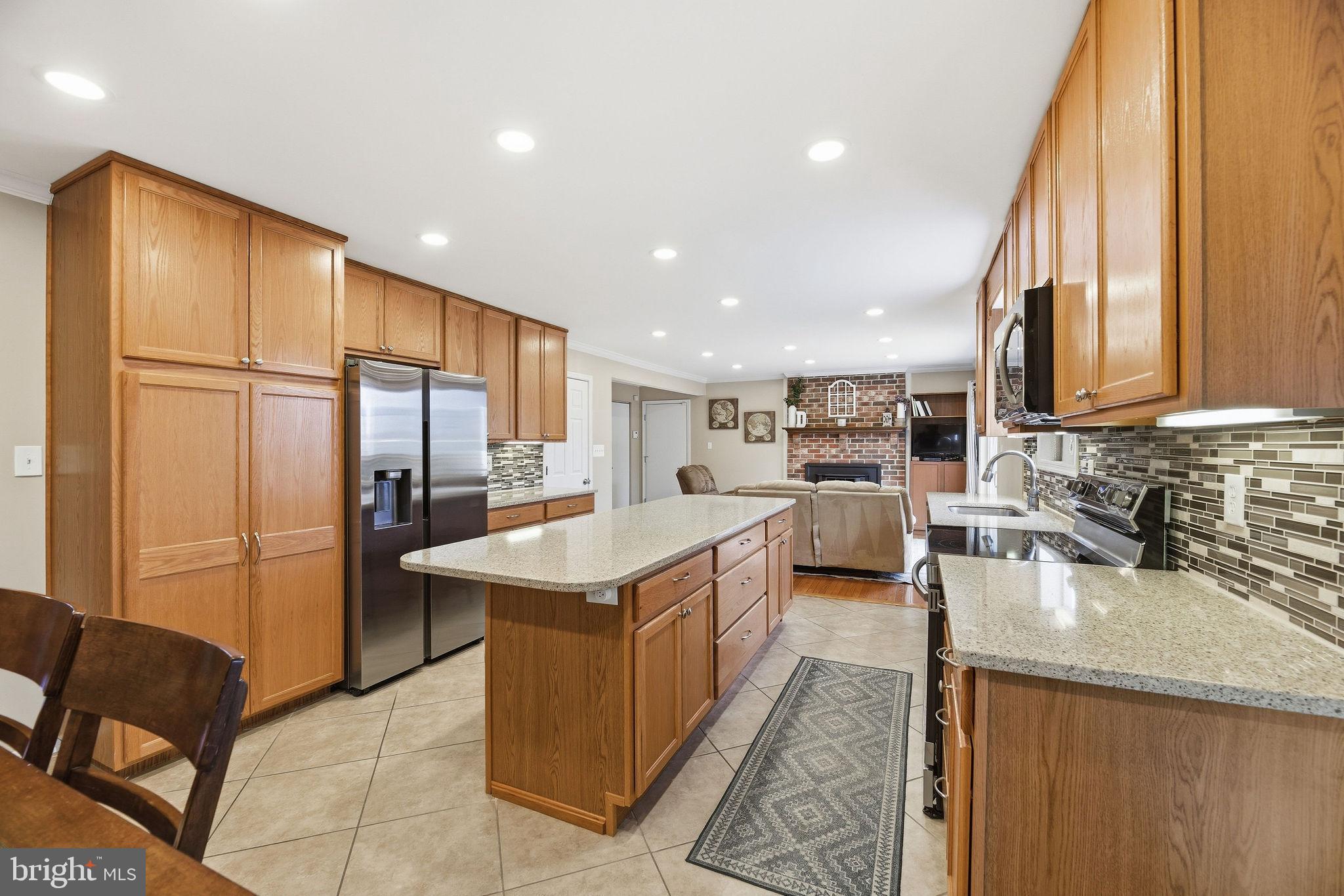 LOTHIAN ESTATES - Residential