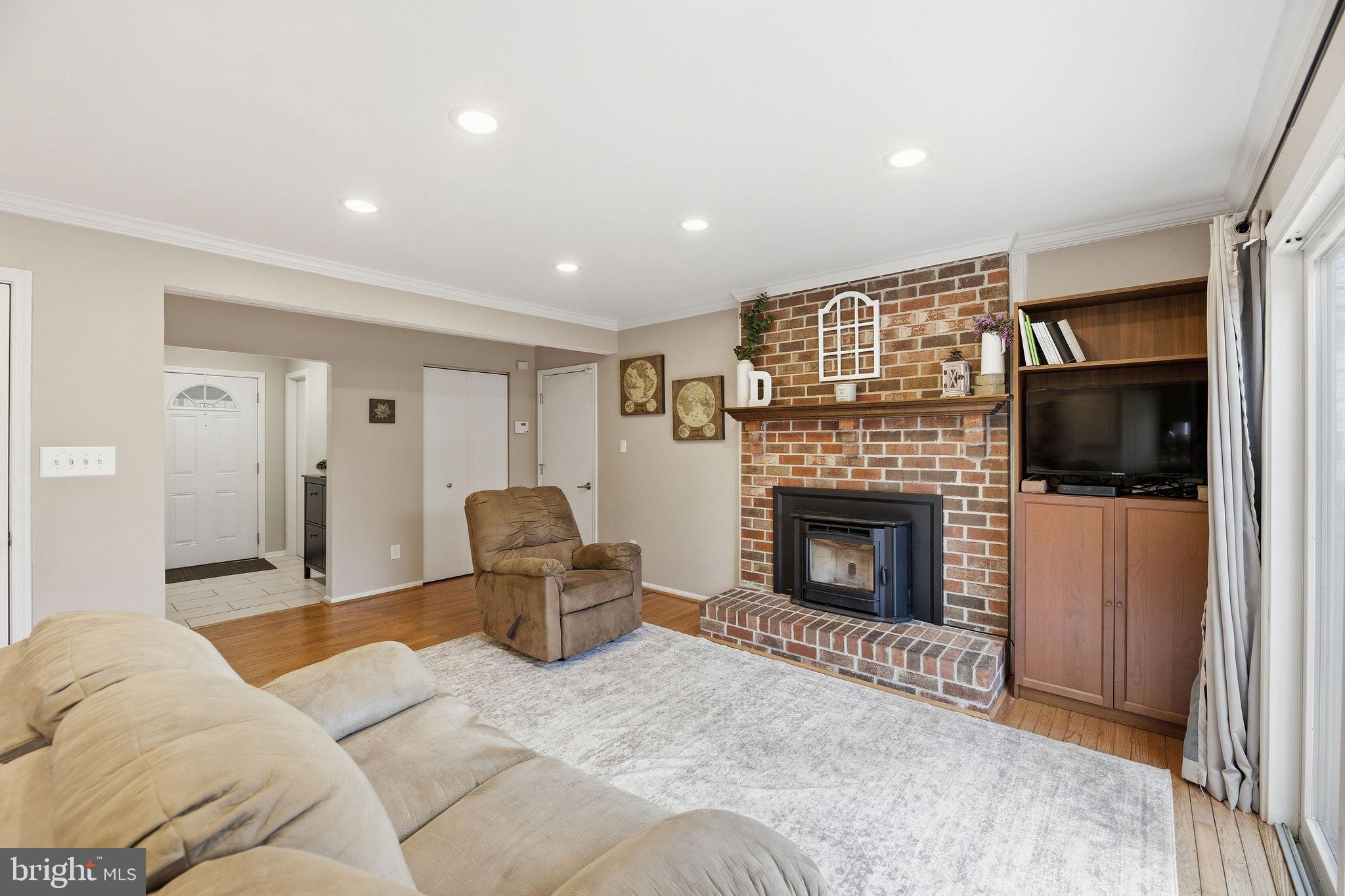 LOTHIAN ESTATES - Residential