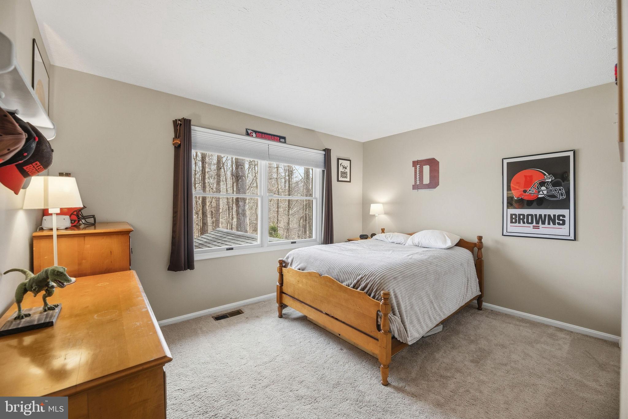 LOTHIAN ESTATES - Residential