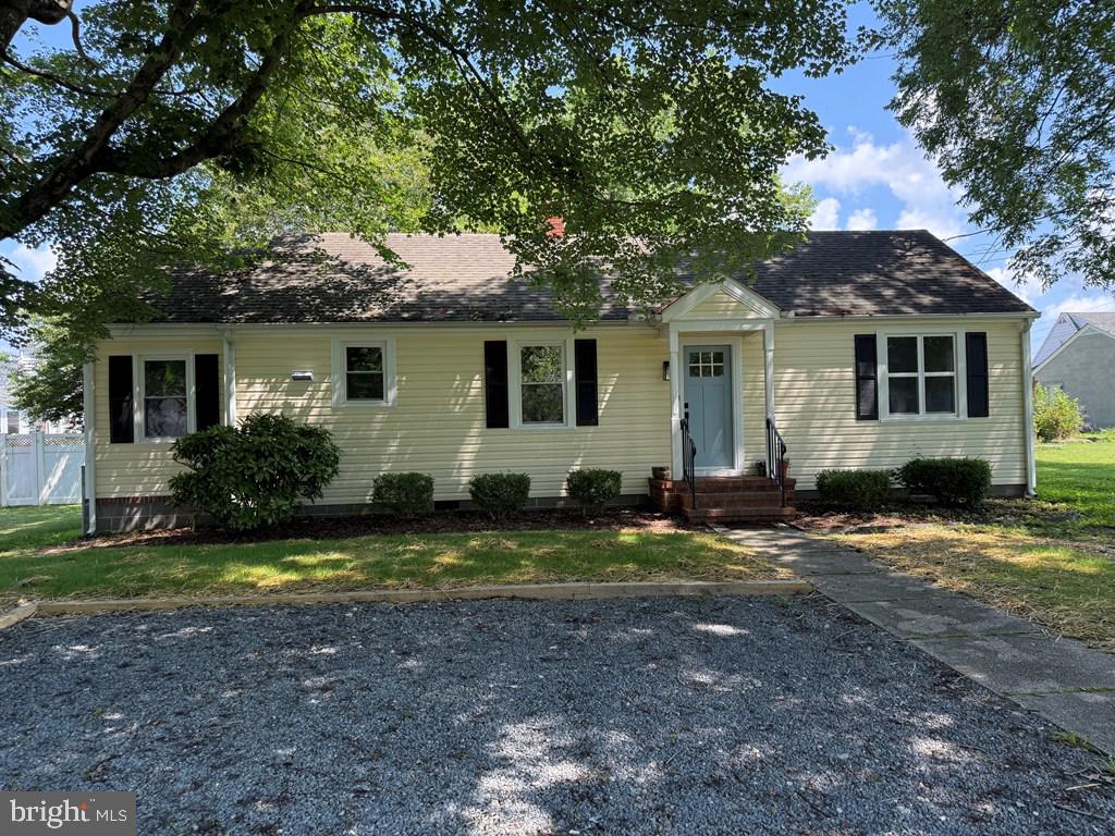 36 ROSENEATH AVENUE