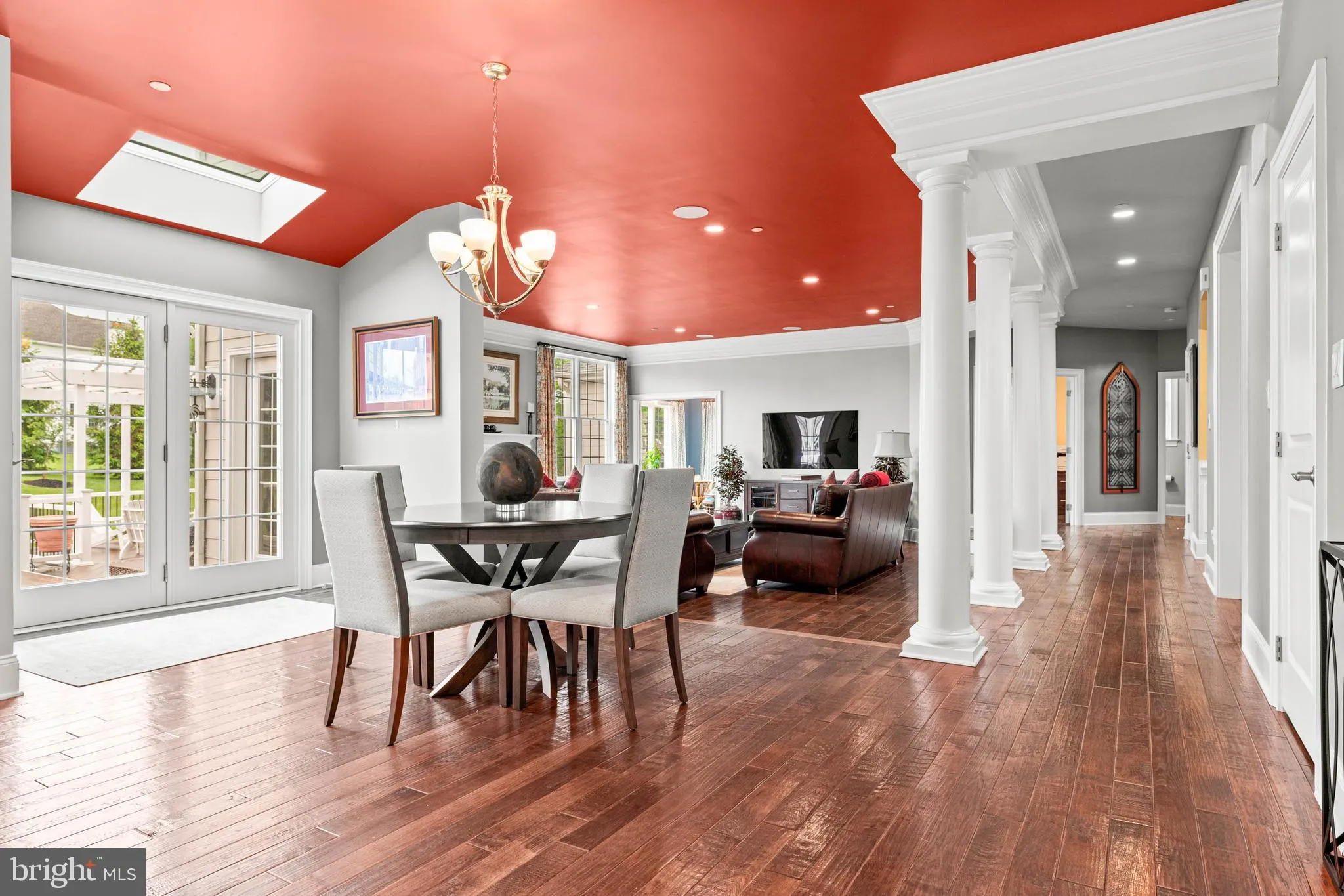 Newtown Square, Pennsylvania 19073, United States, 4 Bedrooms Bedrooms, ,5 BathroomsBathrooms,Residential,Contingent,137131