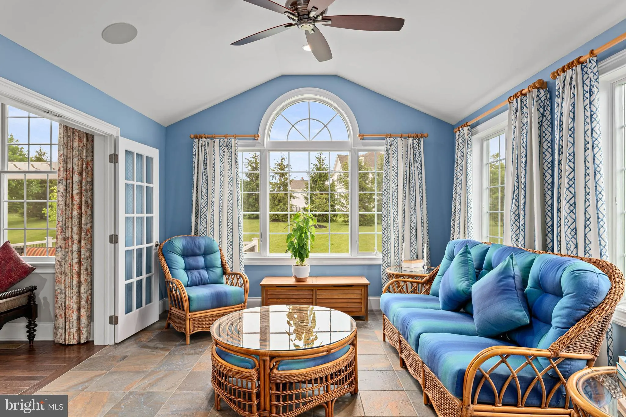 Newtown Square, Pennsylvania 19073, United States, 4 Bedrooms Bedrooms, ,5 BathroomsBathrooms,Residential,Contingent,137131