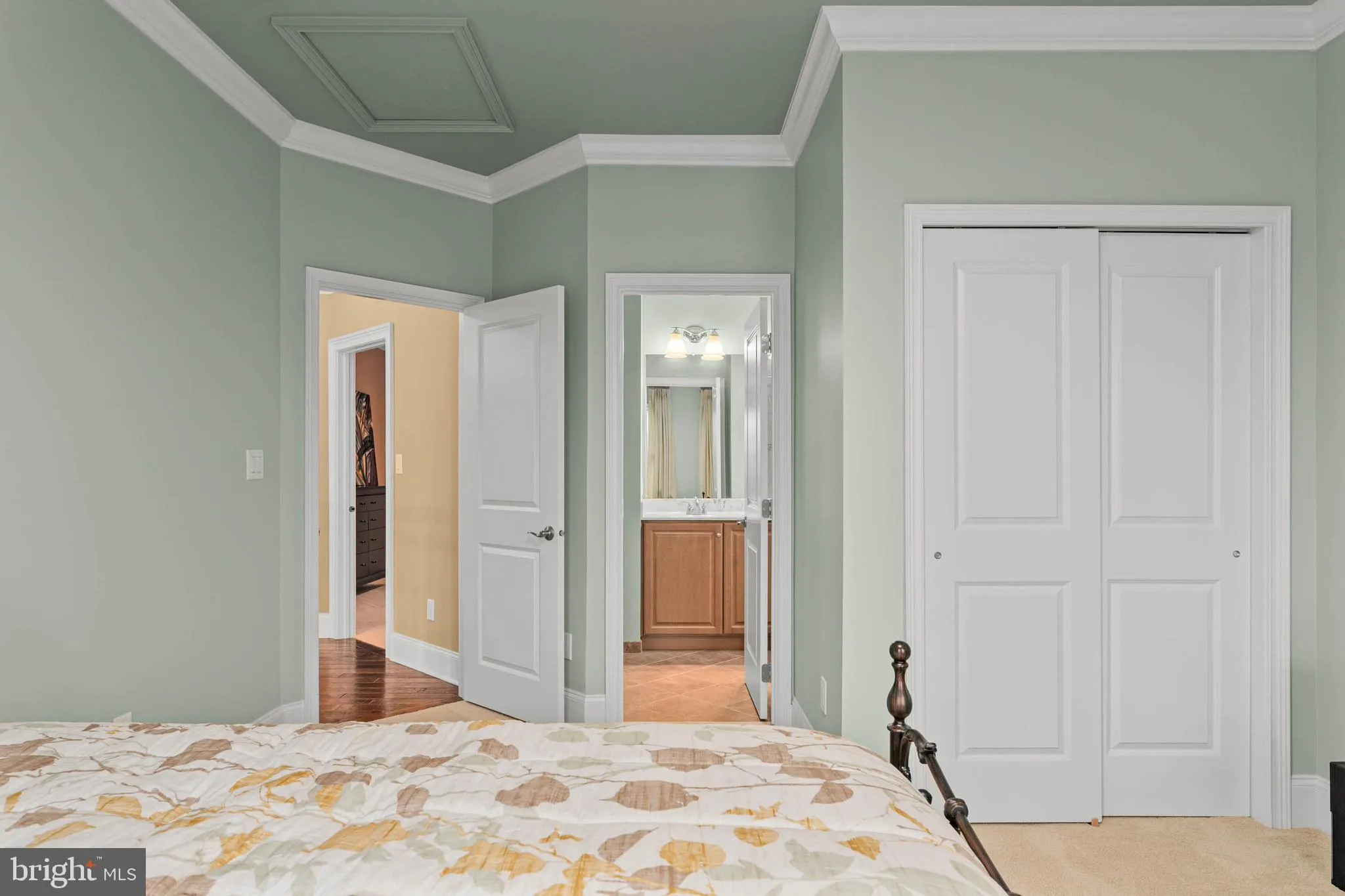 Newtown Square, Pennsylvania 19073, United States, 4 Bedrooms Bedrooms, ,5 BathroomsBathrooms,Residential,Contingent,137131